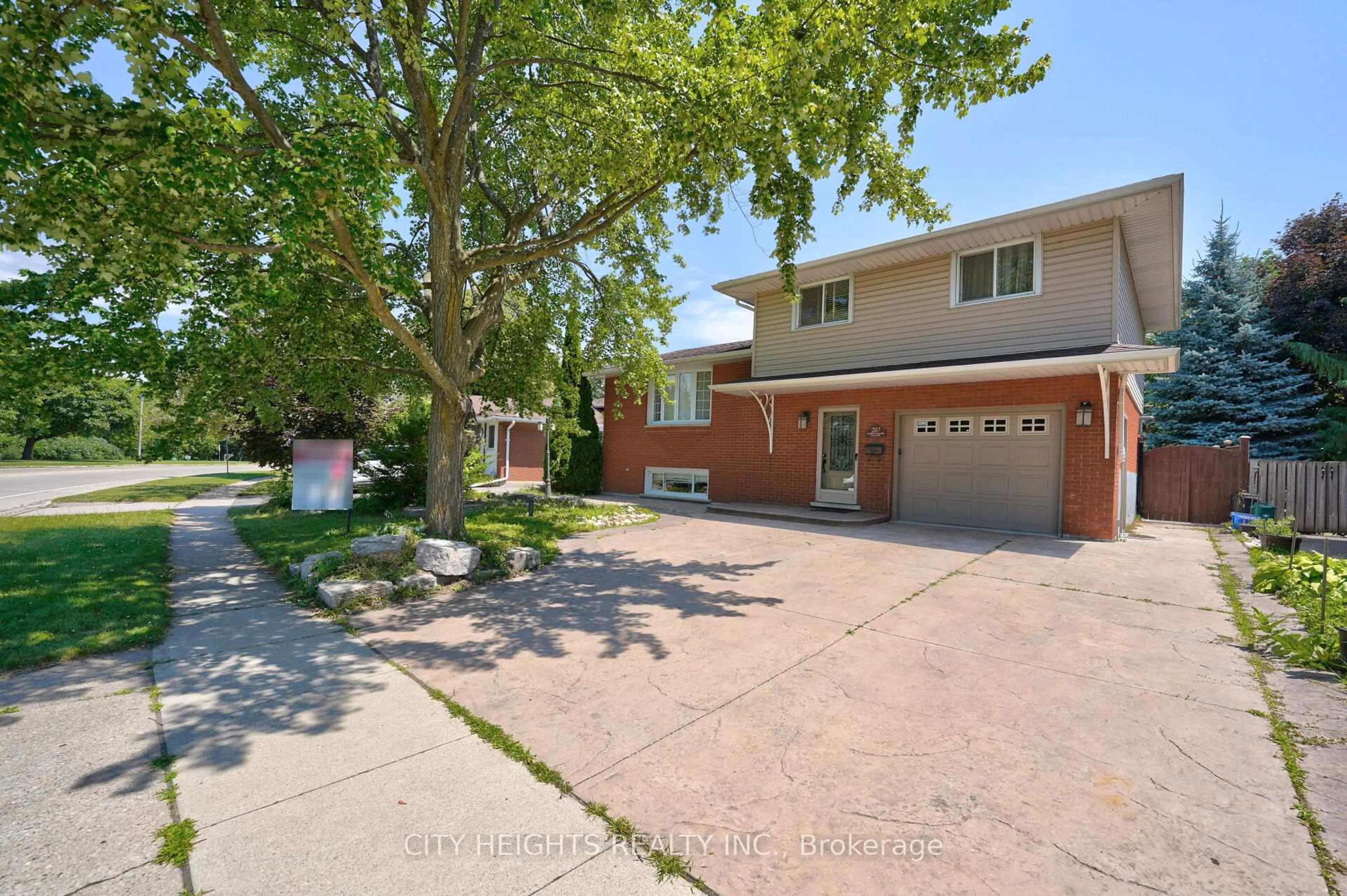 Home with brick exterior material, street for 207 Christopher Dr, Cambridge Ontario N1R 4S6