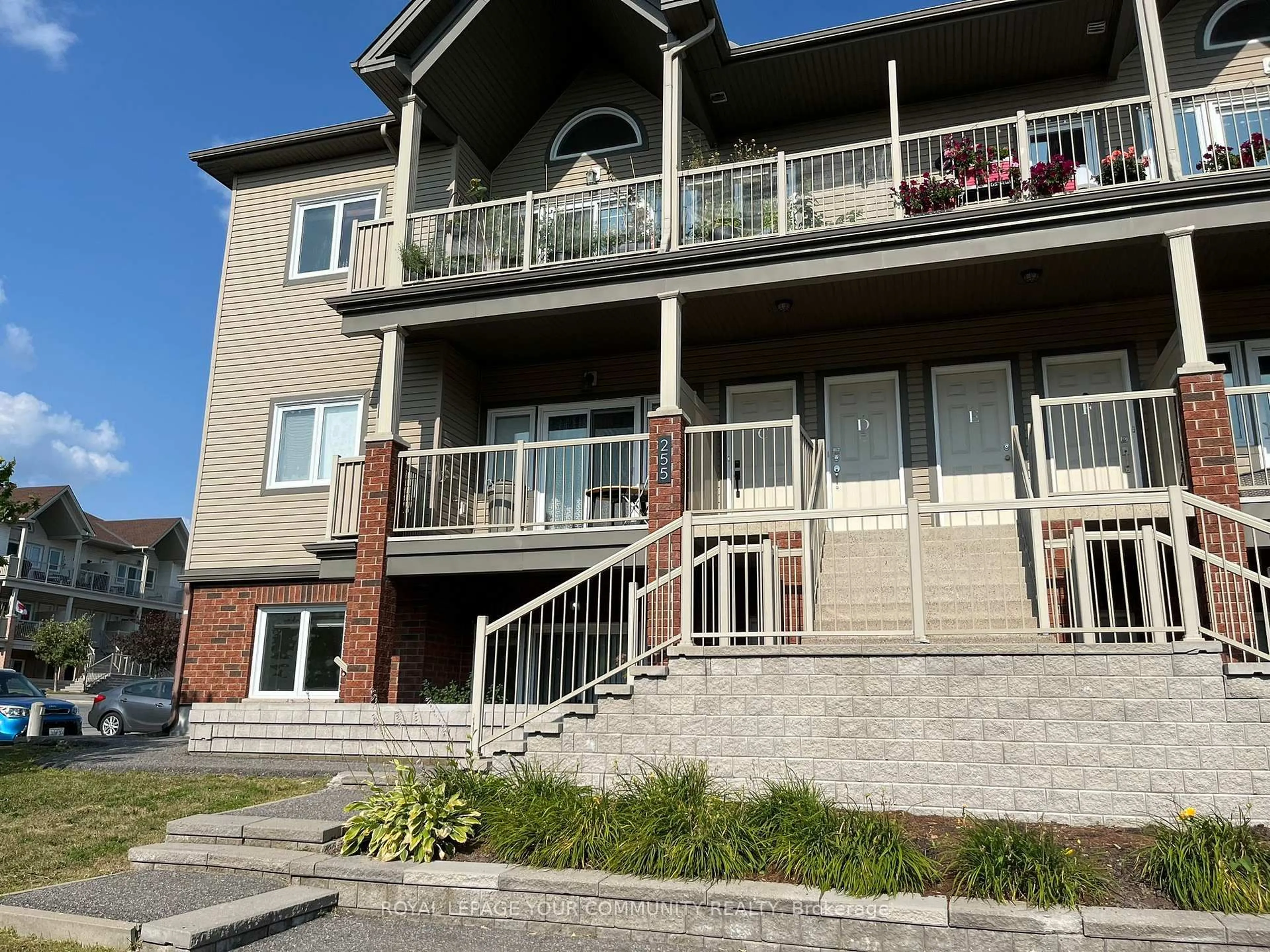 Patio, unknown for 255A Meadowlilly Rd, Ottawa Ontario K1T 0K5