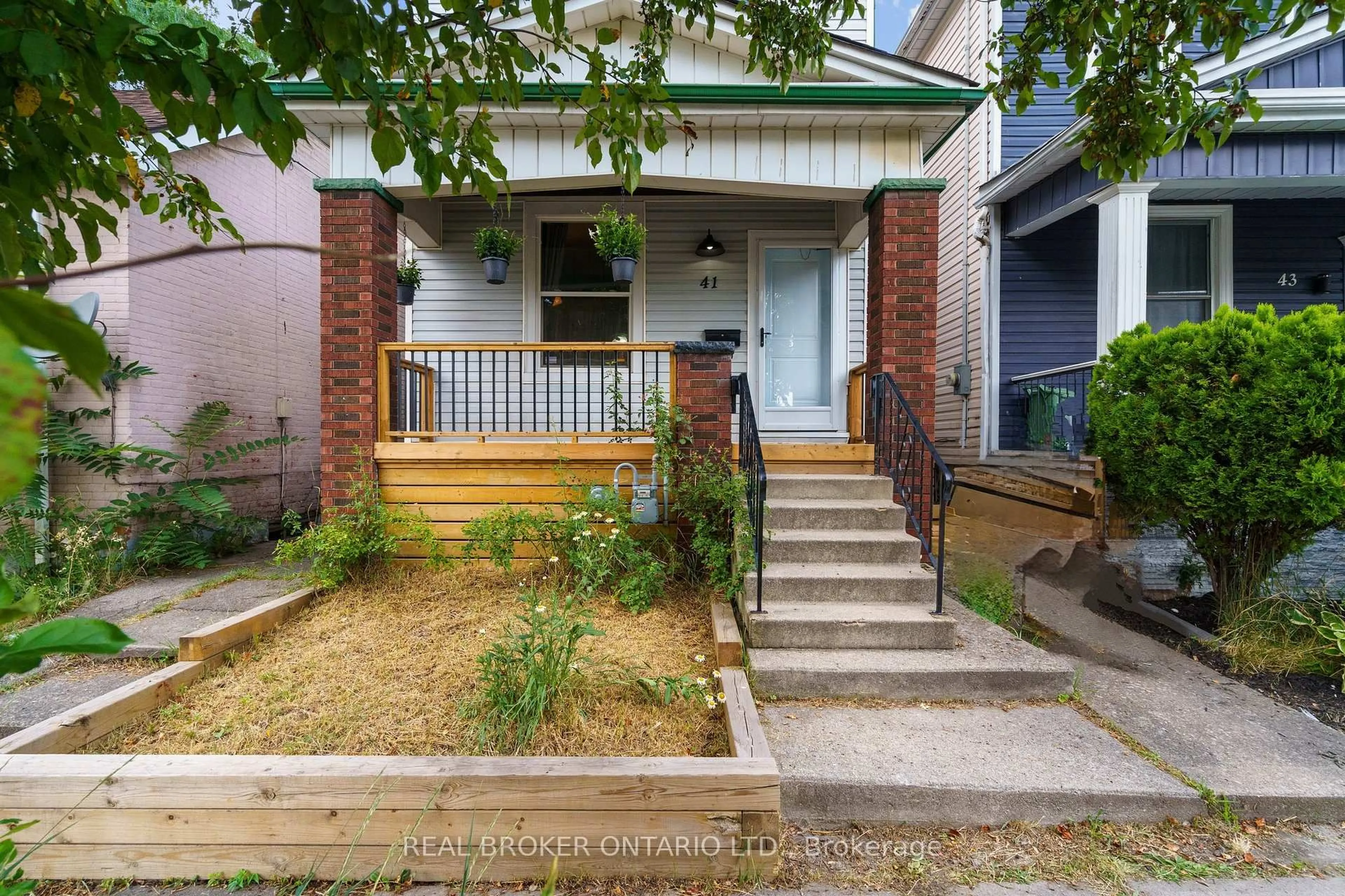 Home with brick exterior material, street for 41 Princess St, Hamilton Ontario L8L 3K7