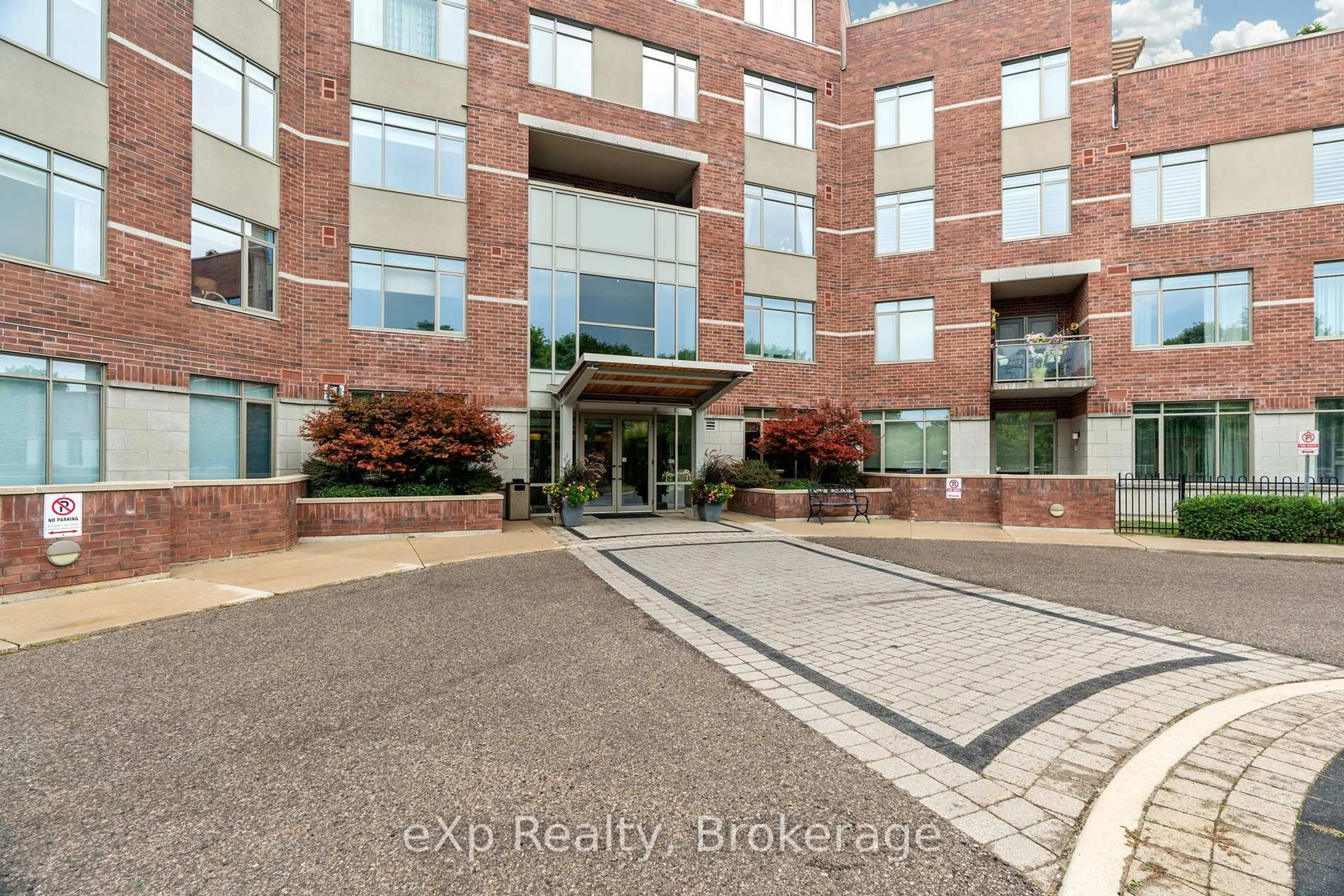 Unknown for 400 Romeo St #113, Stratford Ontario N5A 0A2