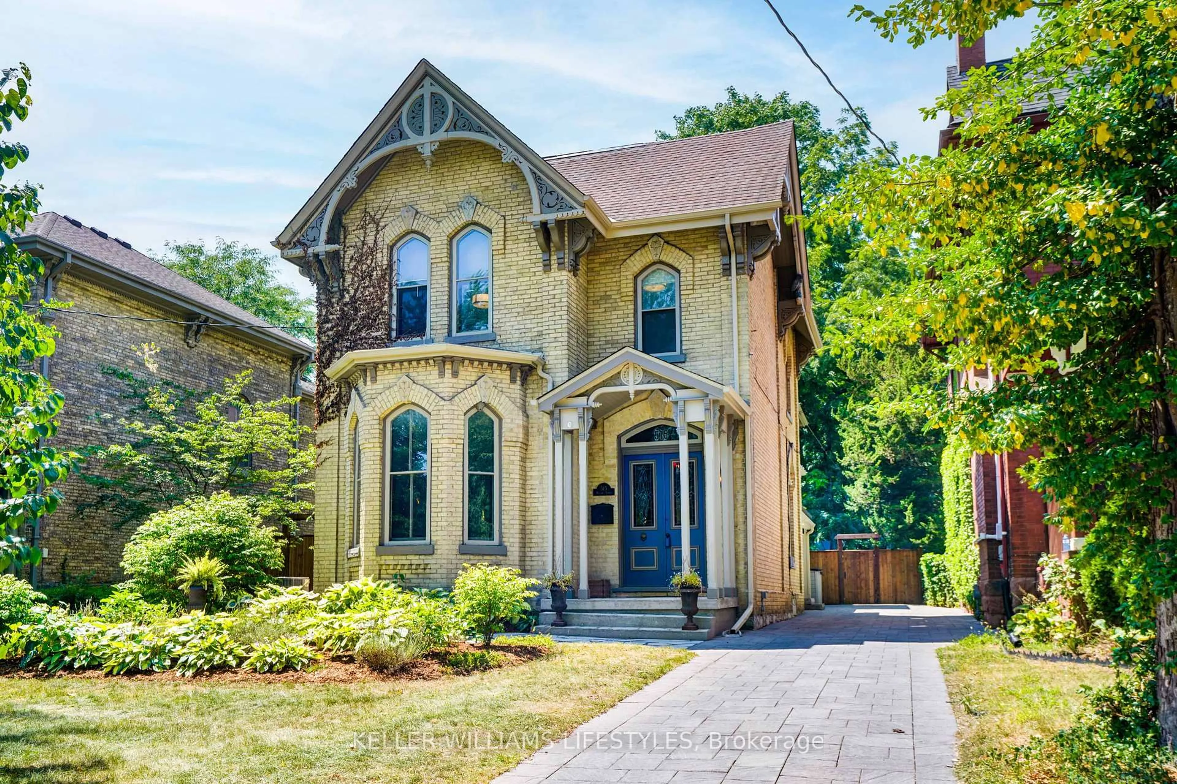 Home with brick exterior material, street for 515 William St, London East Ontario N6B 3E5