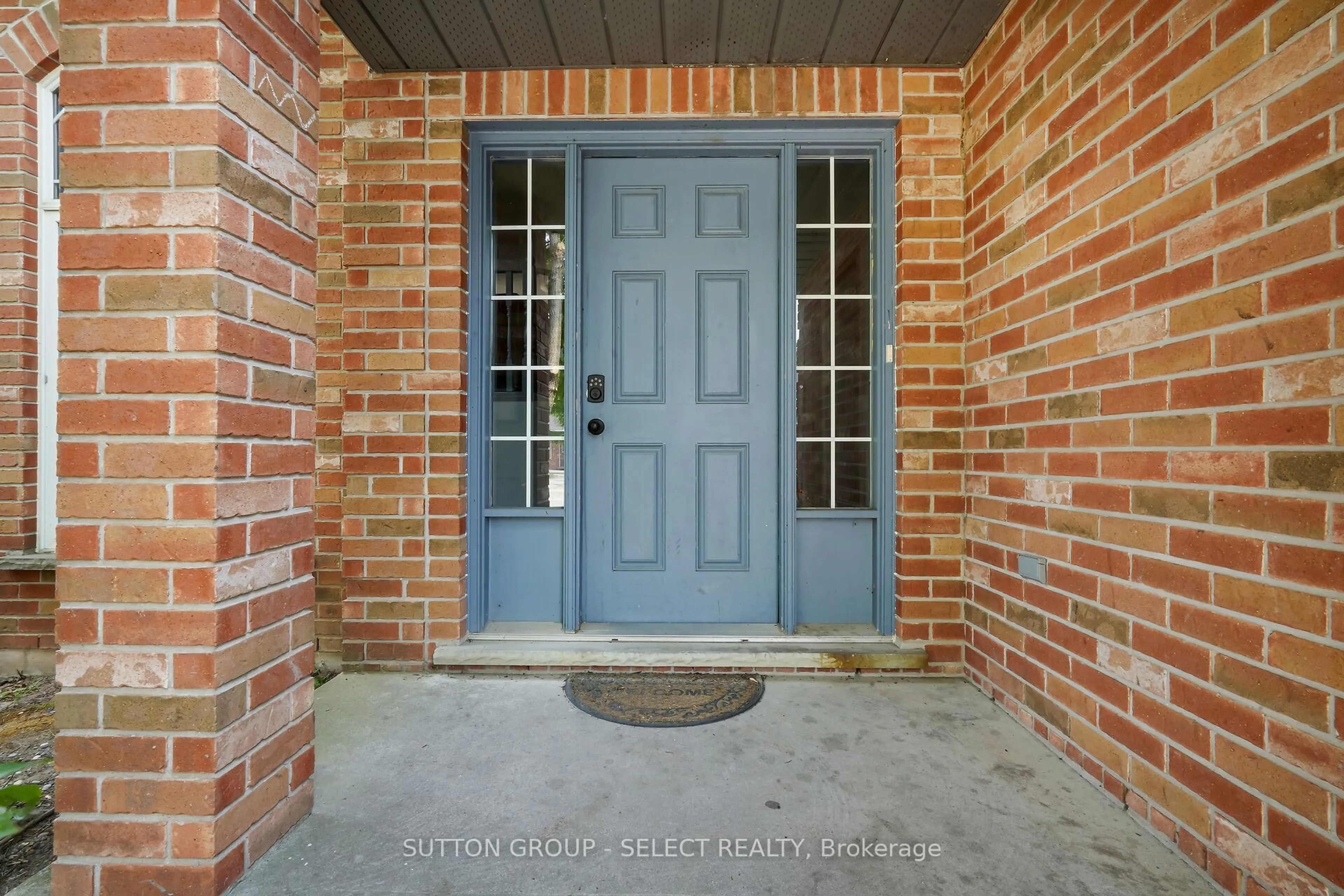 Indoor entryway for 165 THURMAN Circ, London East Ontario N5Z 4V1
