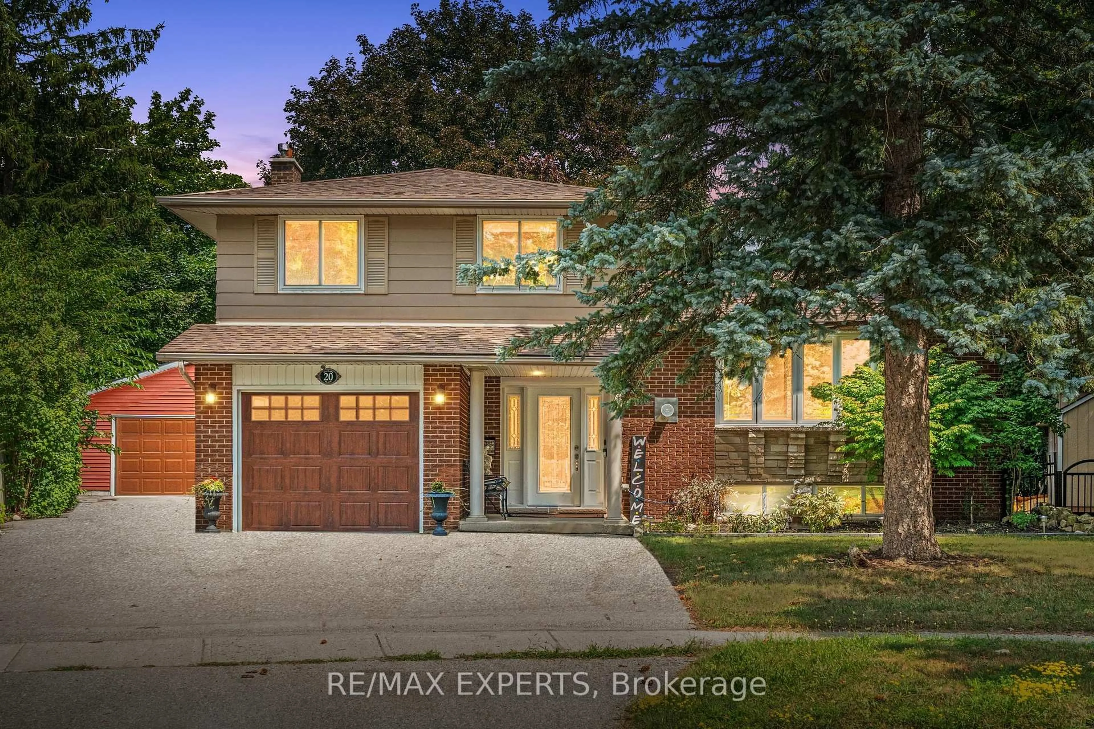 Home with brick exterior material, street for 20 MICHAEL Pl, Guelph Ontario N1H 1Z3