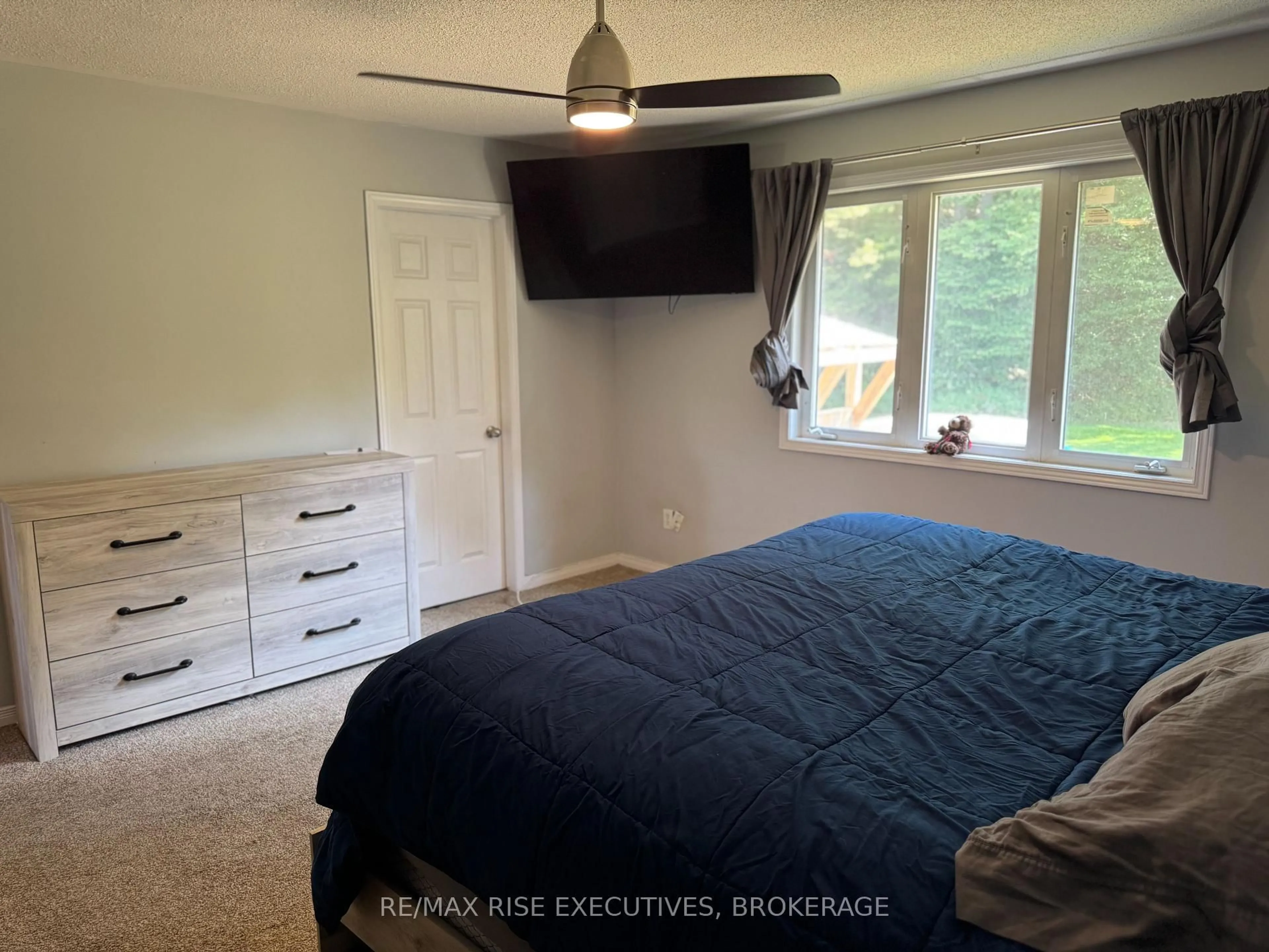 A pic of a room for 485 COUNTY ROAD 2, Front of Leeds & Seeleys Bay Ontario K7G 2V4
