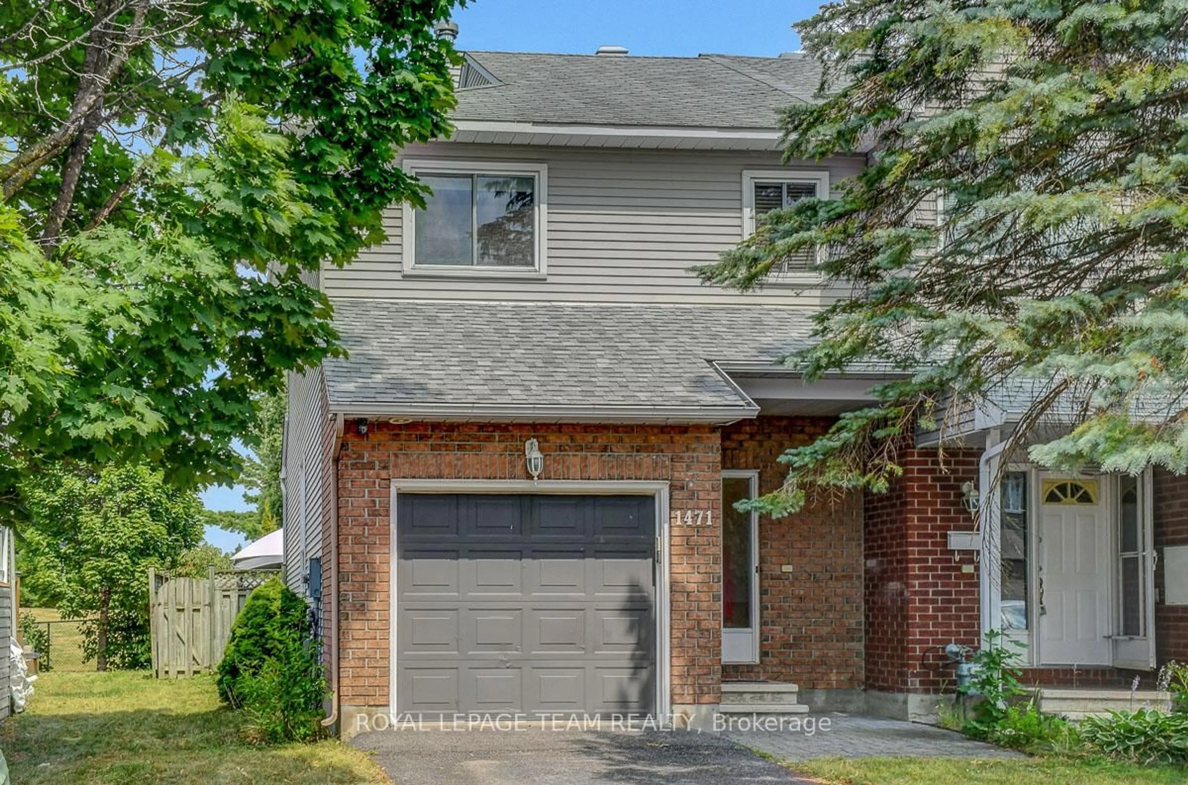 Home with brick exterior material, street for 1471 Briarfield Cres, Orleans Ontario K4A 3G6