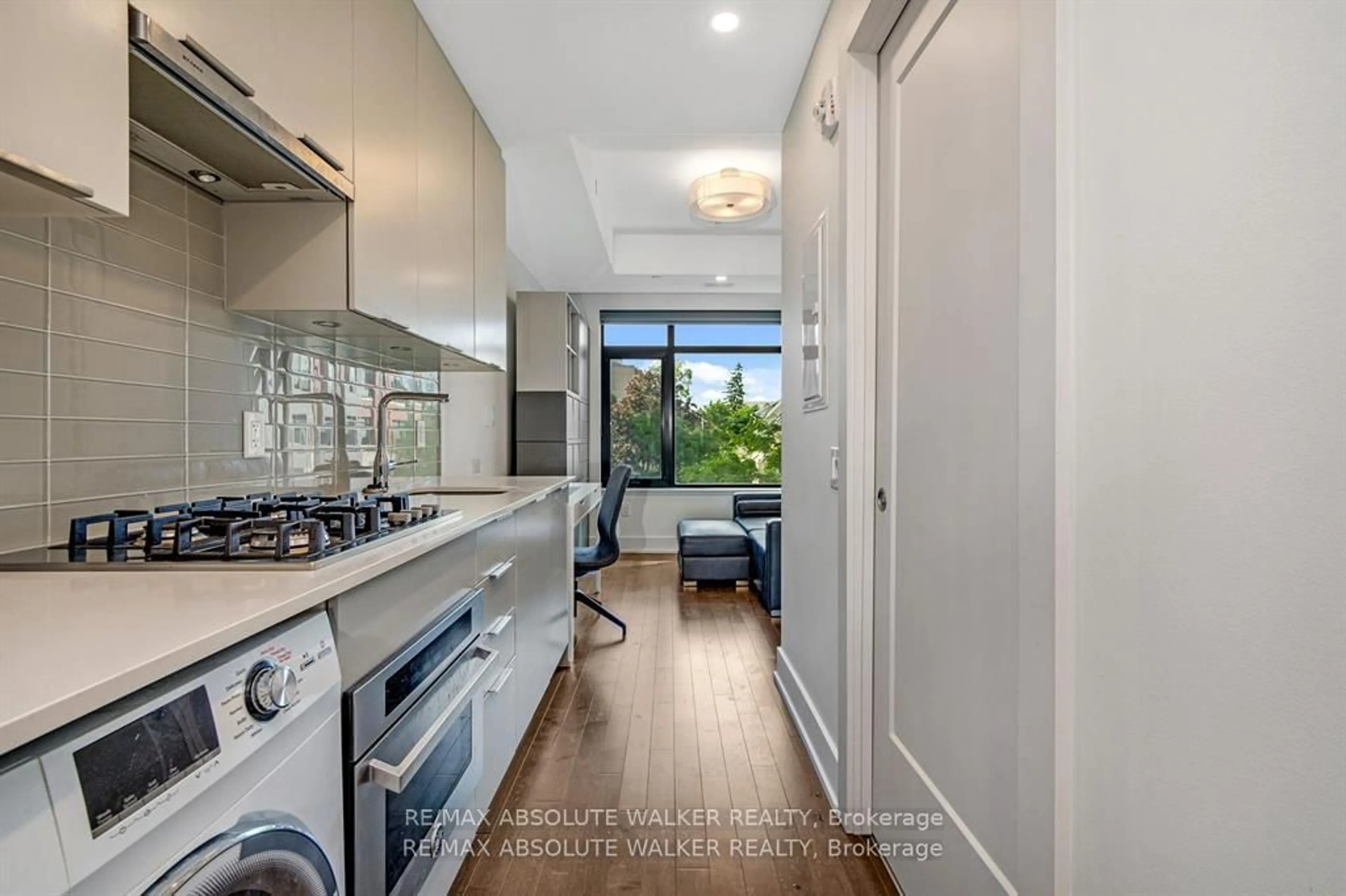 Unknown for 11 Des Oblats Ave #202, Ottawa Ontario K1S 5V9