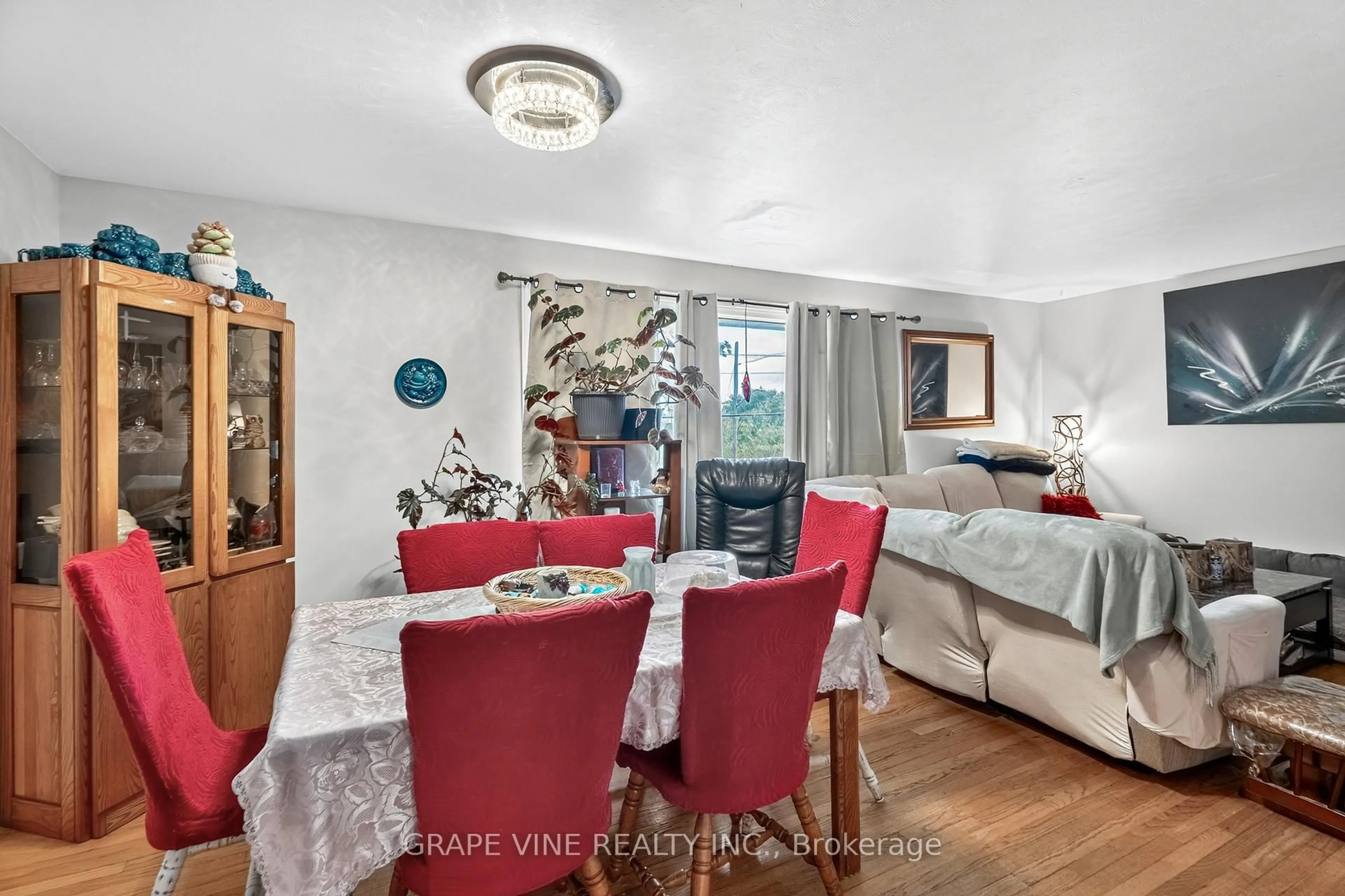 Dining room, unknown for 1098 Clyde Ave, Ottawa Ontario K2C 1Y2