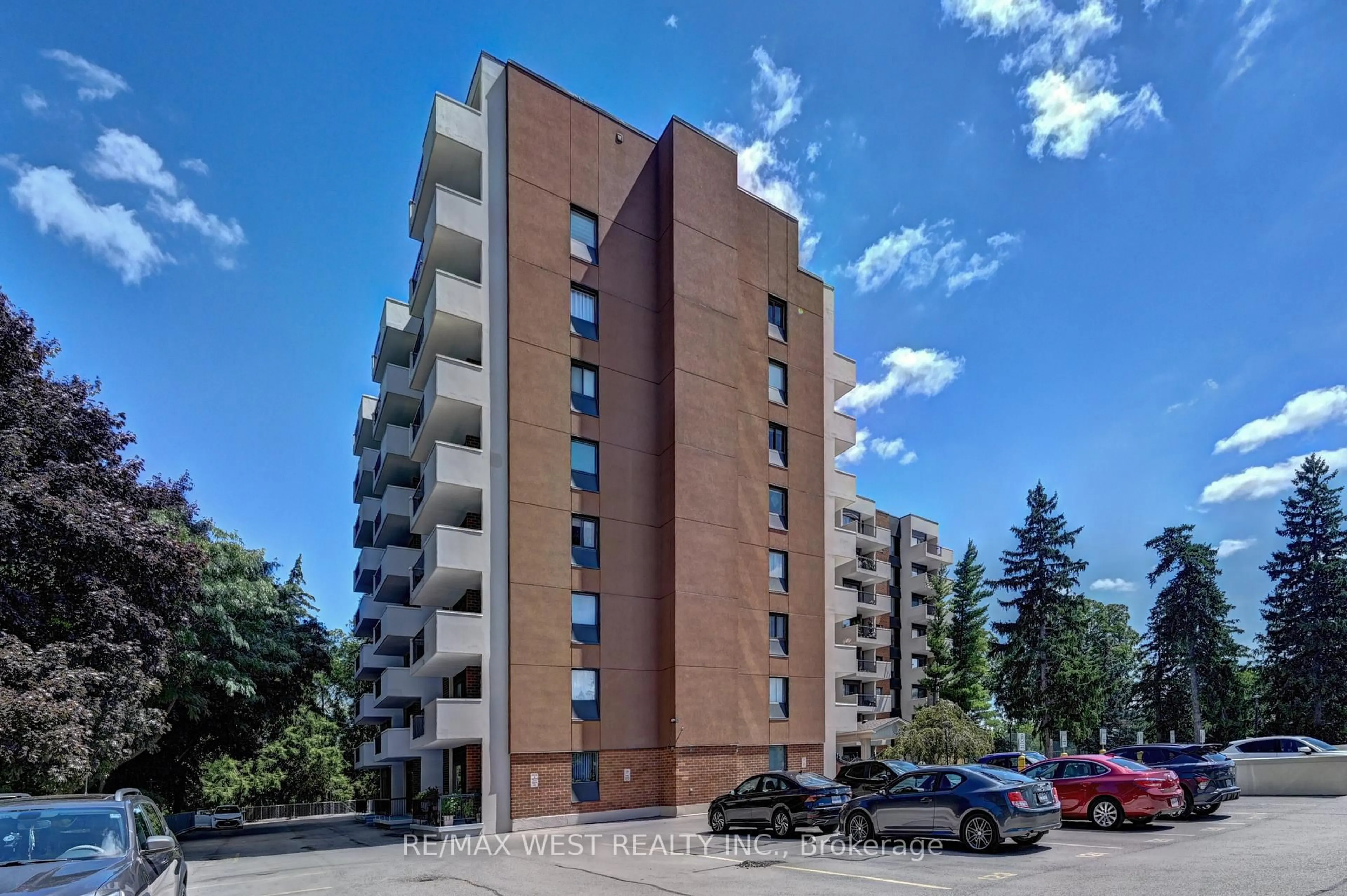 Unknown for 260 Sheldon Ave #705, Kitchener Ontario N2H 6P2