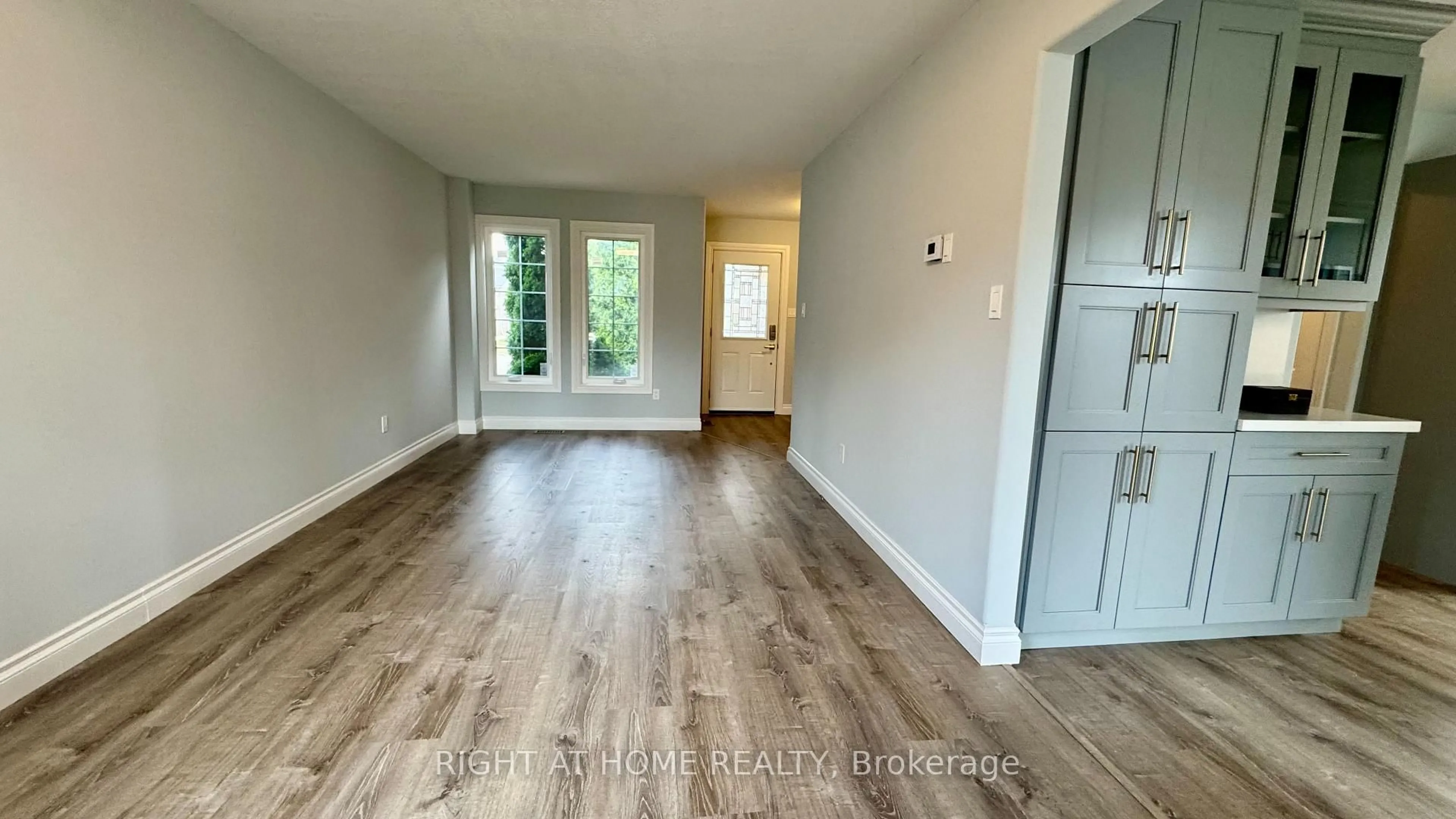 A pic of a room for 19 Windflower Dr, Kitchener Ontario N2E 3L3