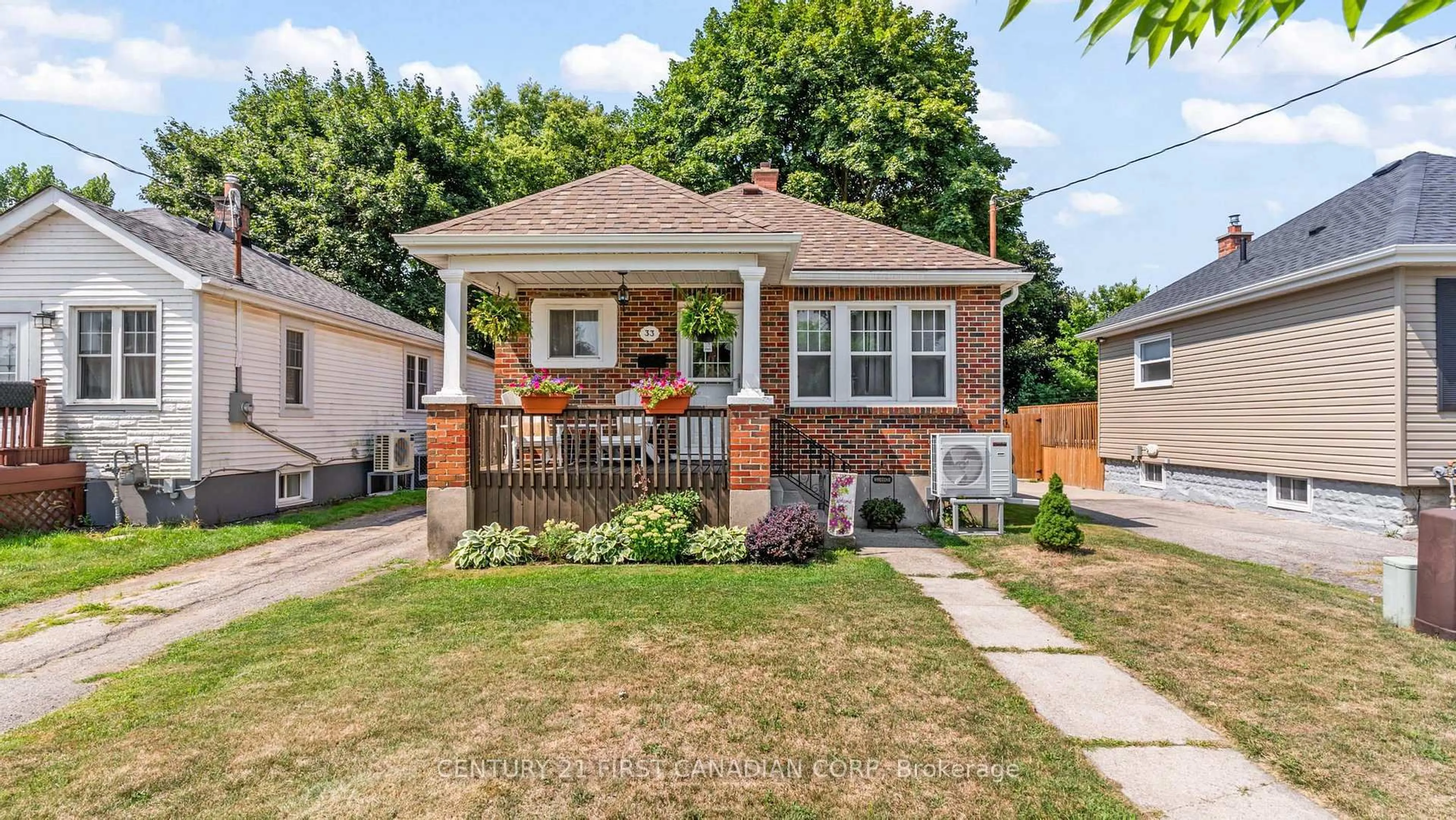 Home with brick exterior material, street for 33 Tennyson St, London East Ontario N5Z 2K6