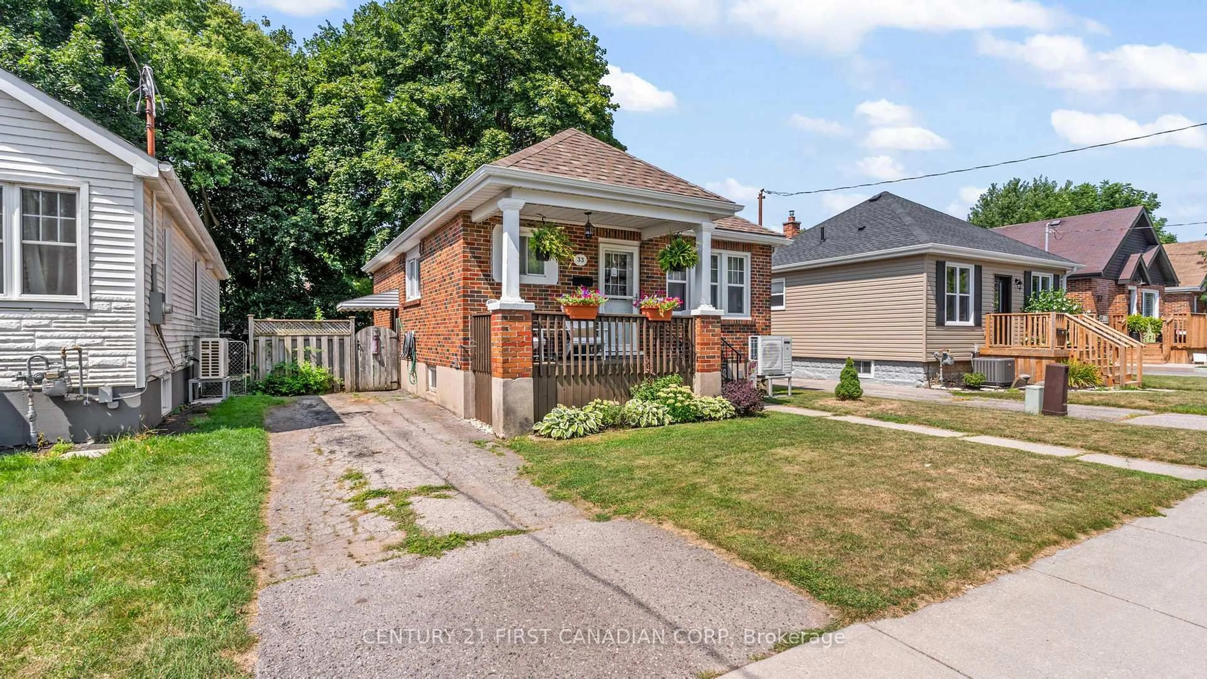 Home with brick exterior material, street for 33 Tennyson St, London East Ontario N5Z 2K6