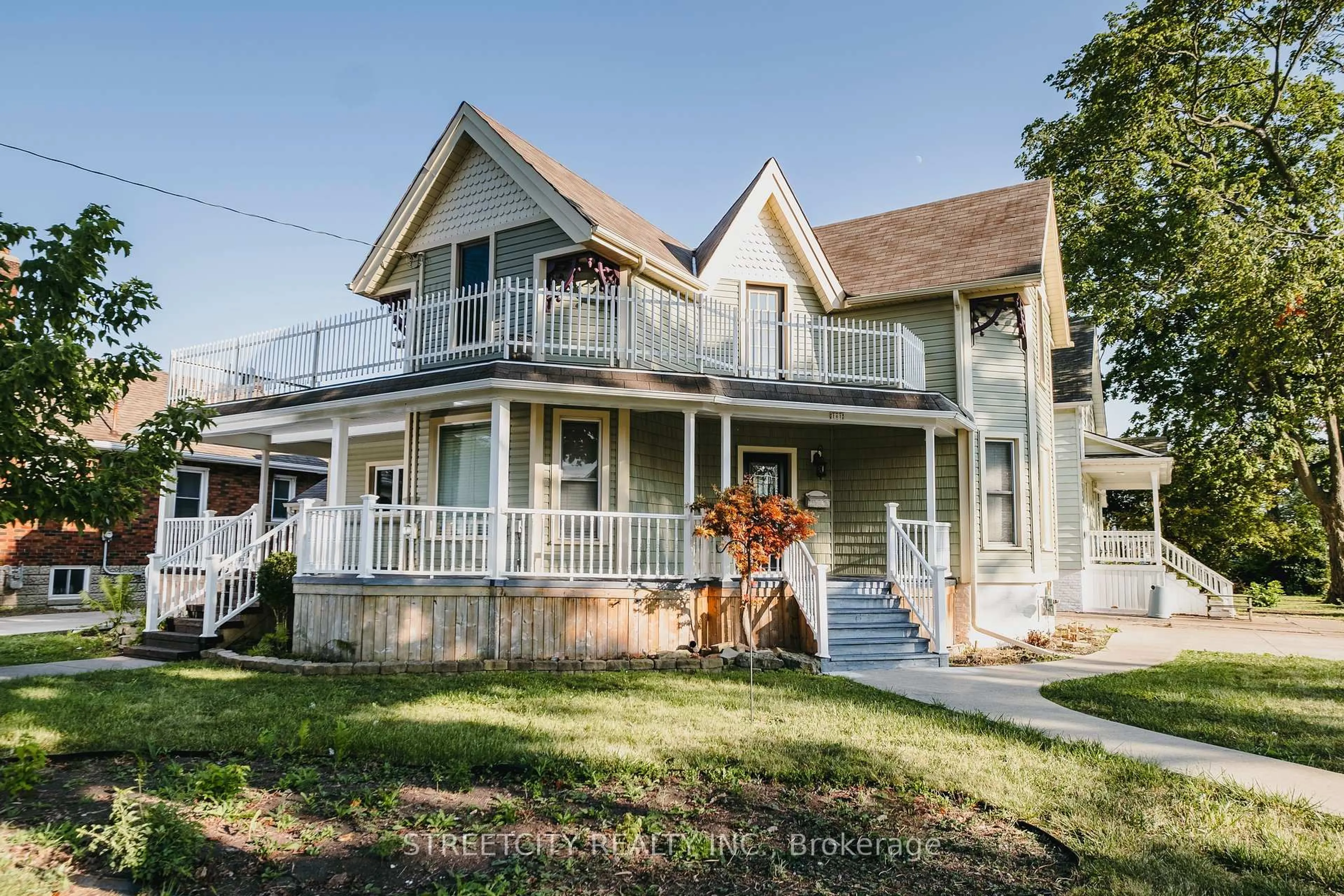Unknown for 242 Emma St, Sarnia Ontario N7T 3A2
