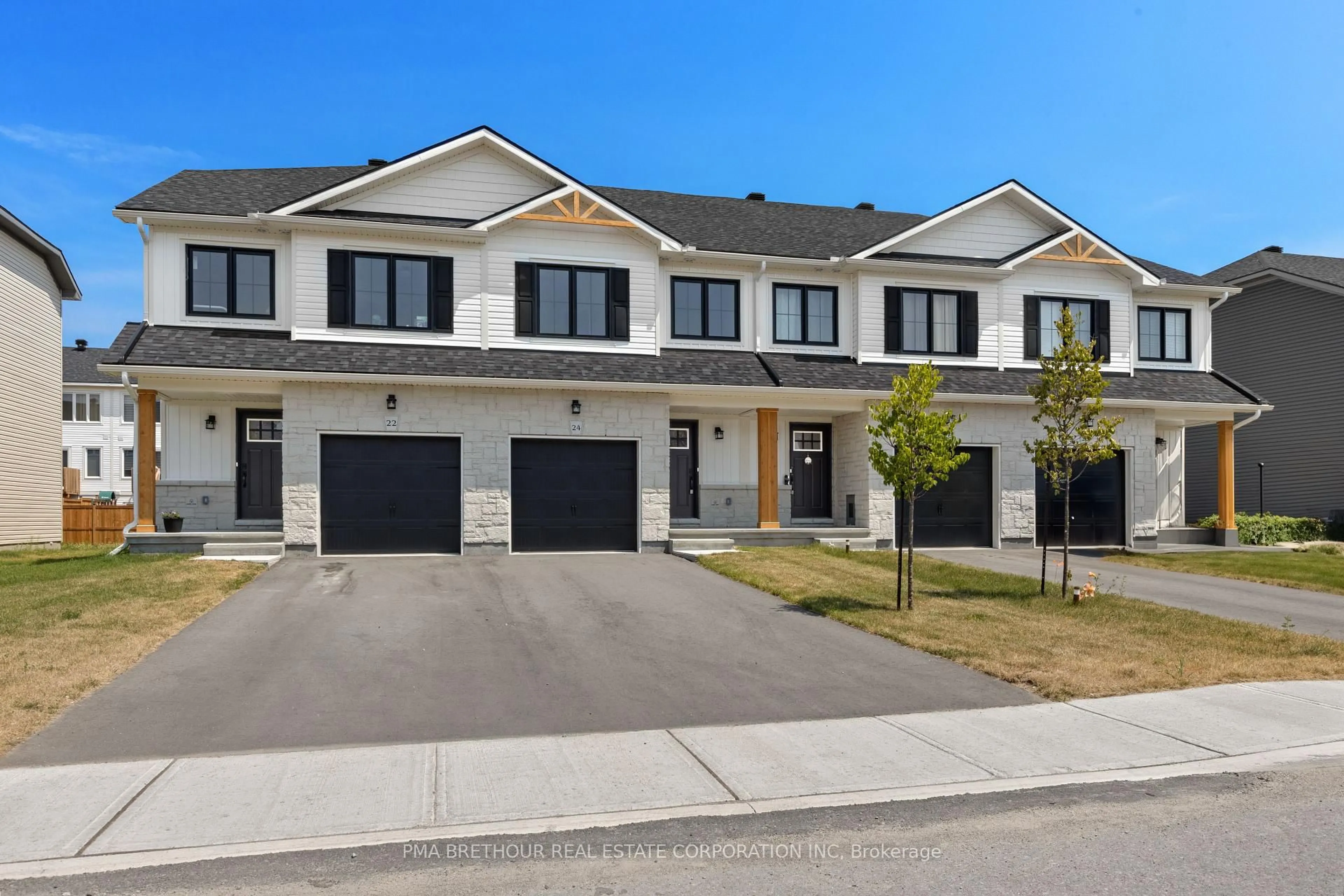 Home with vinyl exterior material, street for 24 Margaret Graham Terr, Smiths Falls Ontario K7A 0B8
