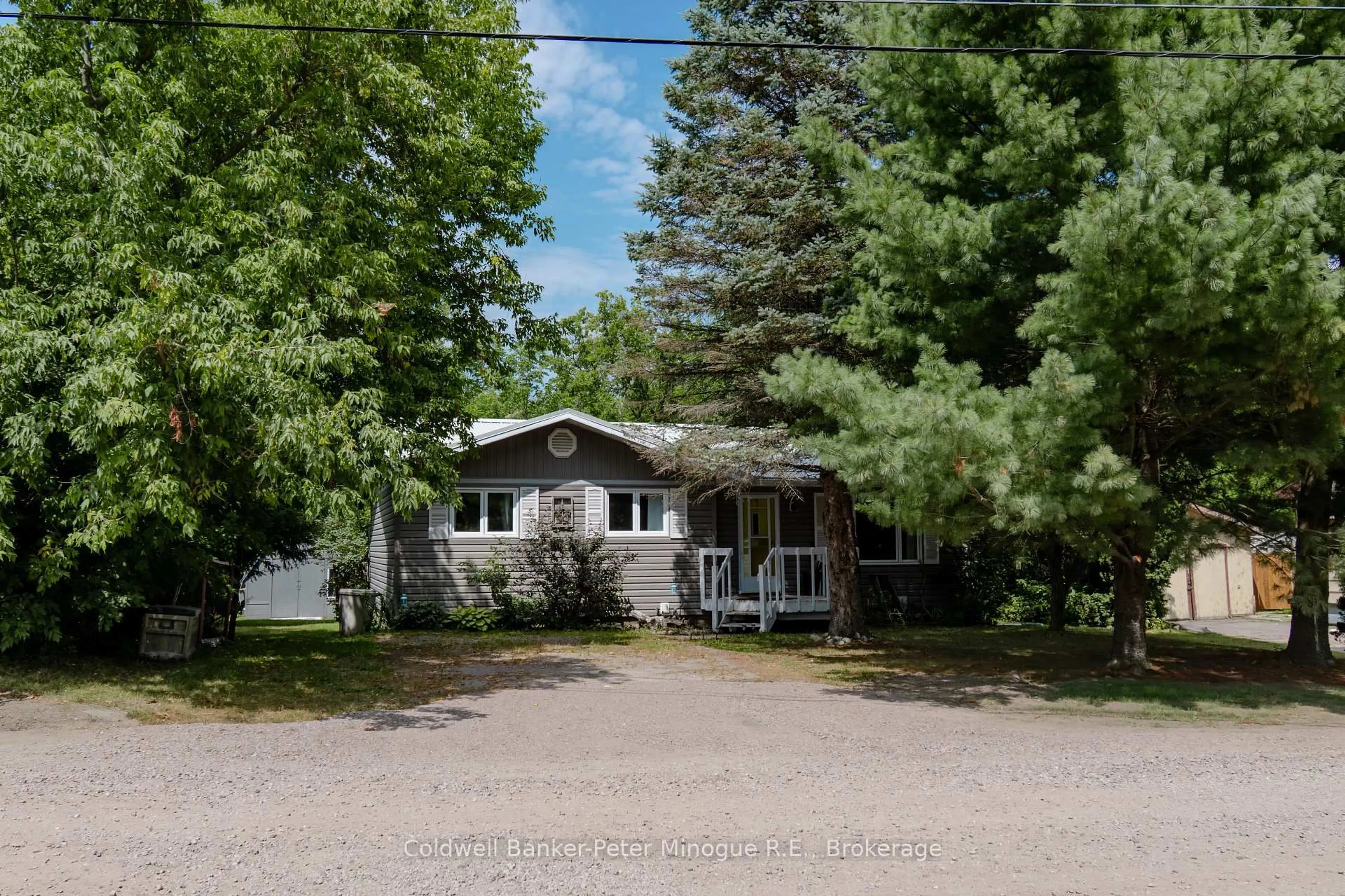 A pic from outside/outdoor area/front of a property/back of a property/a pic from drone, street for 110 Swale St, Callander Ontario P0H 1H0