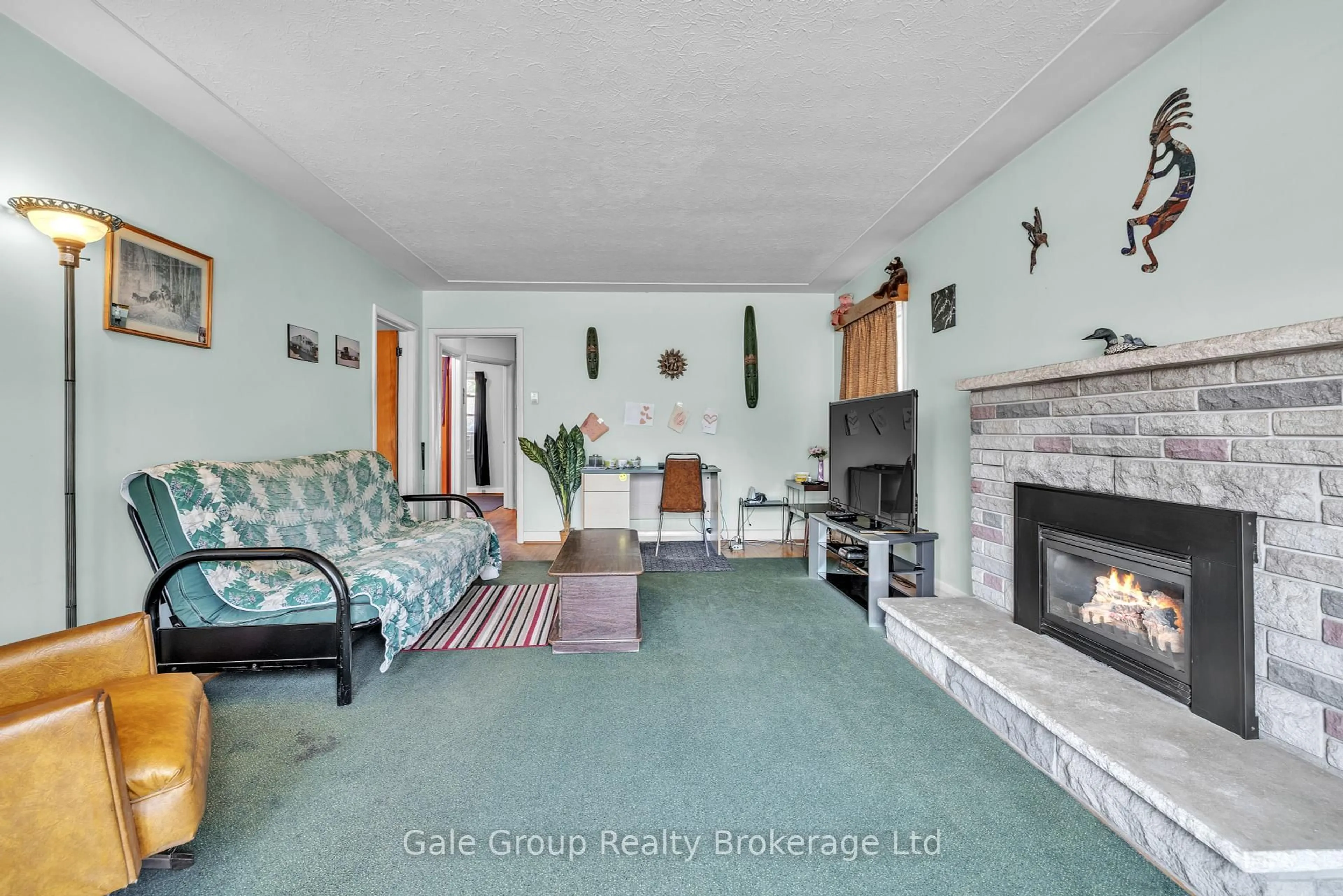 Living room with furniture, unknown for 243 Highbury Ave, London East Ontario N5Z 2W8