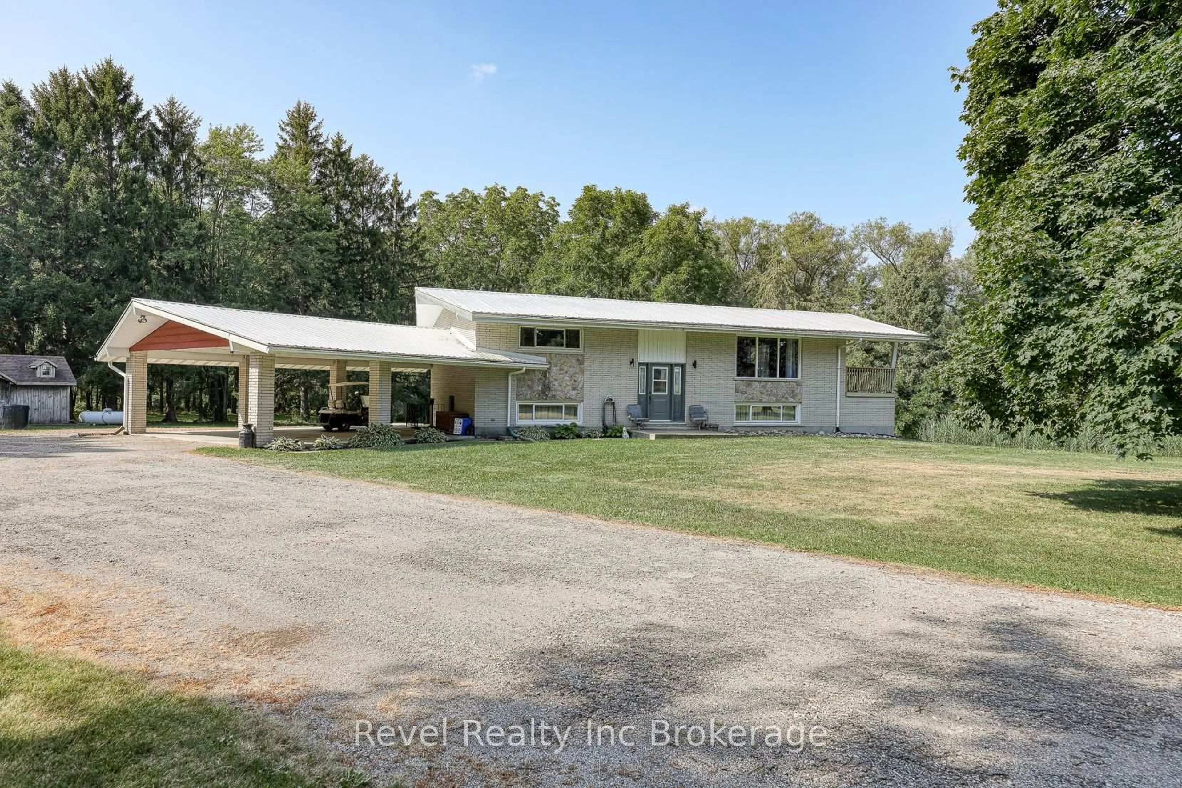 A pic from outside/outdoor area/front of a property/back of a property/a pic from drone, unknown for 843540 Road 84 Rd, Zorra Ontario N0M 2G0