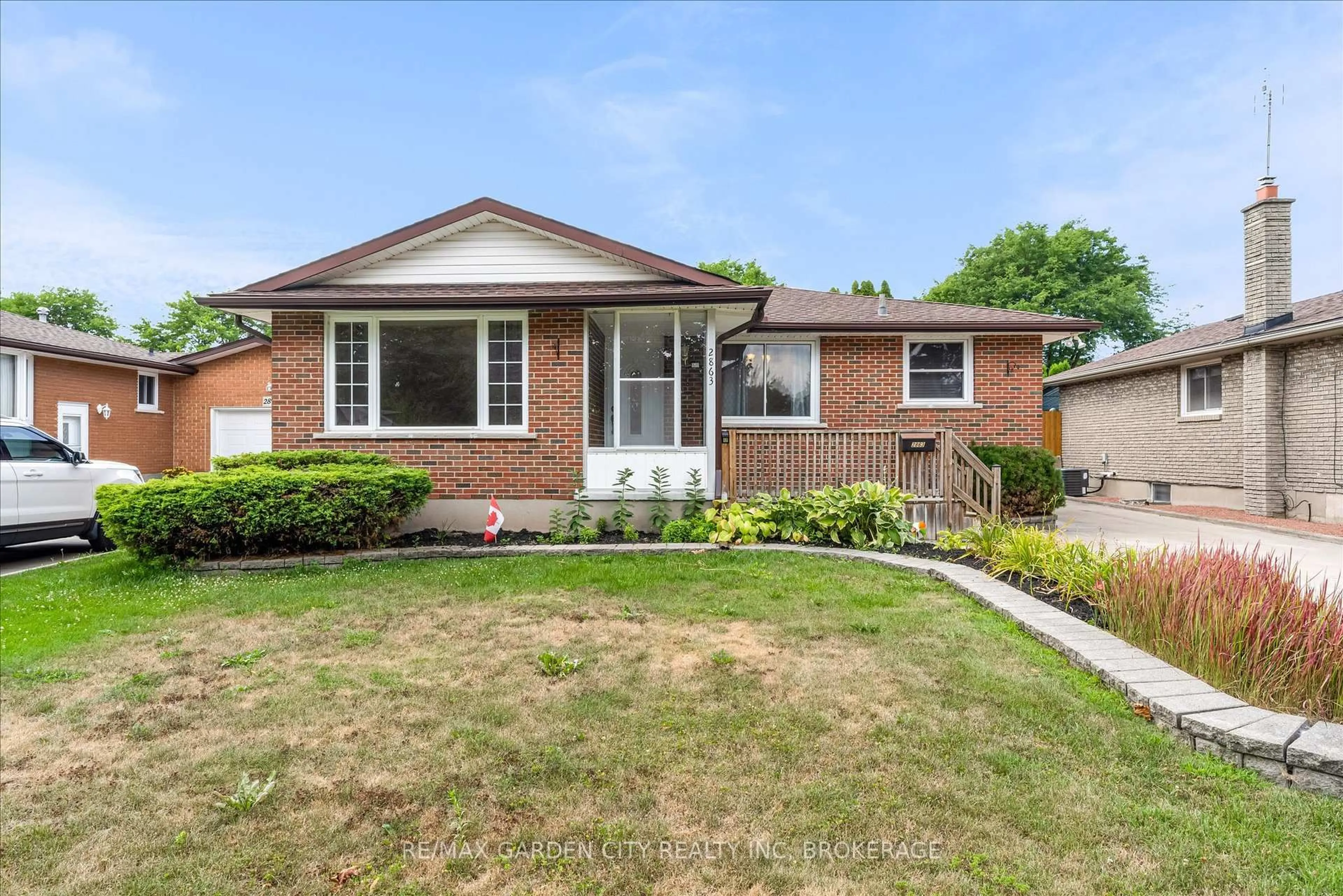 Home with brick exterior material, street for 2863 Gail Ave, Niagara Falls Ontario L2J 2E1