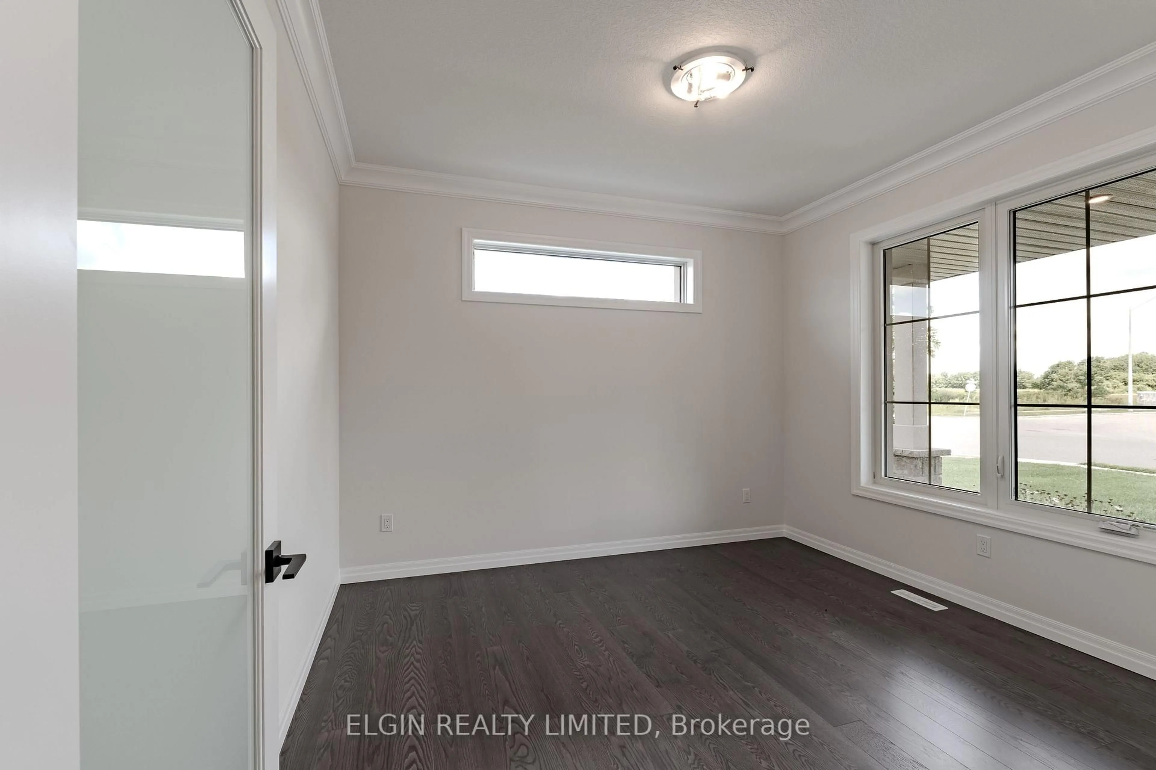 A pic of a room for 12 Braun Ave, Tillsonburg Ontario N4G 0K5