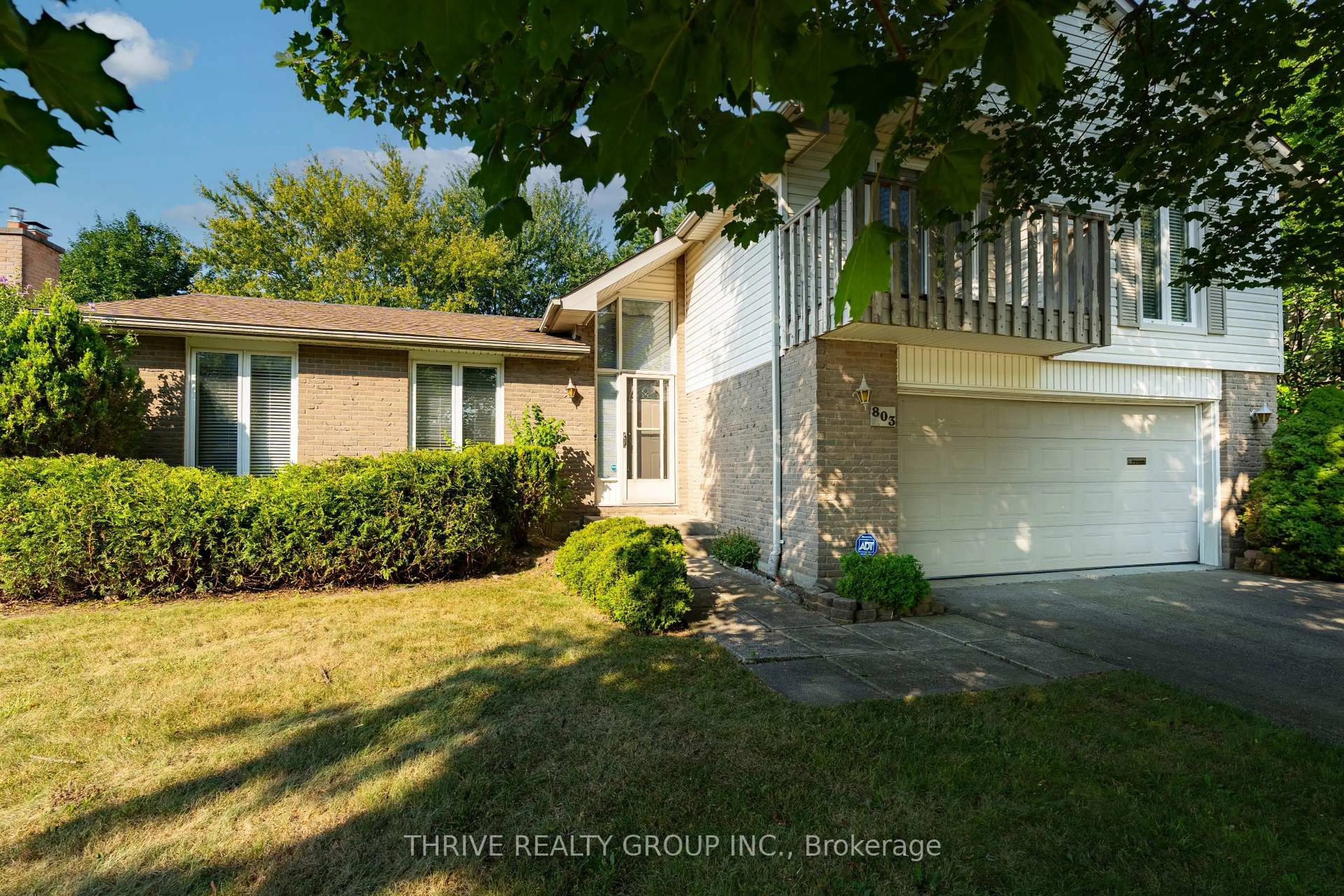 Unknown for 803 Farnham Rd, London South Ontario N6K 1R6