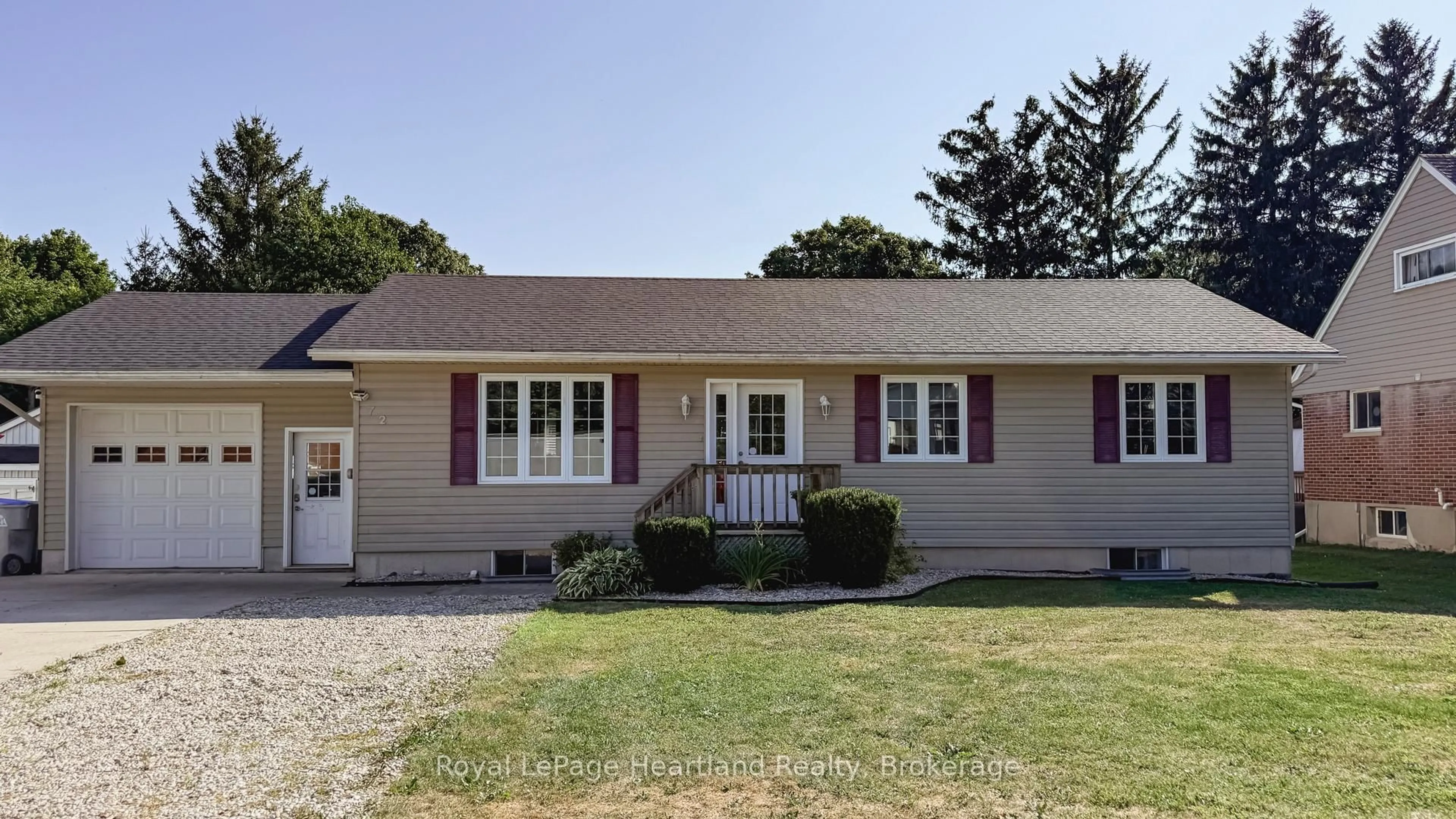 Home with vinyl exterior material, street for 72 Princess St, Central Huron Ontario N0M 1L0