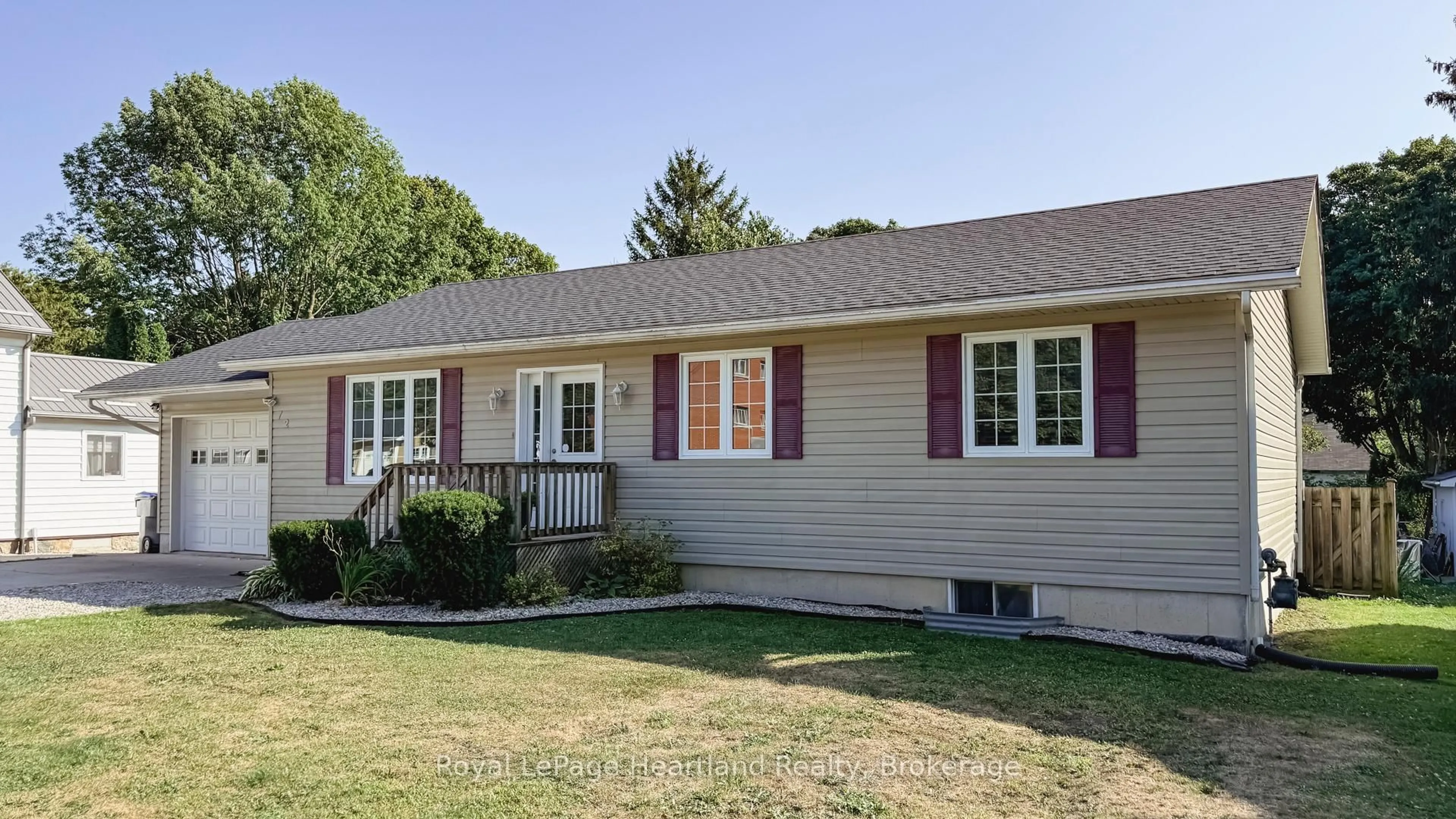 Home with vinyl exterior material, street for 72 Princess St, Central Huron Ontario N0M 1L0
