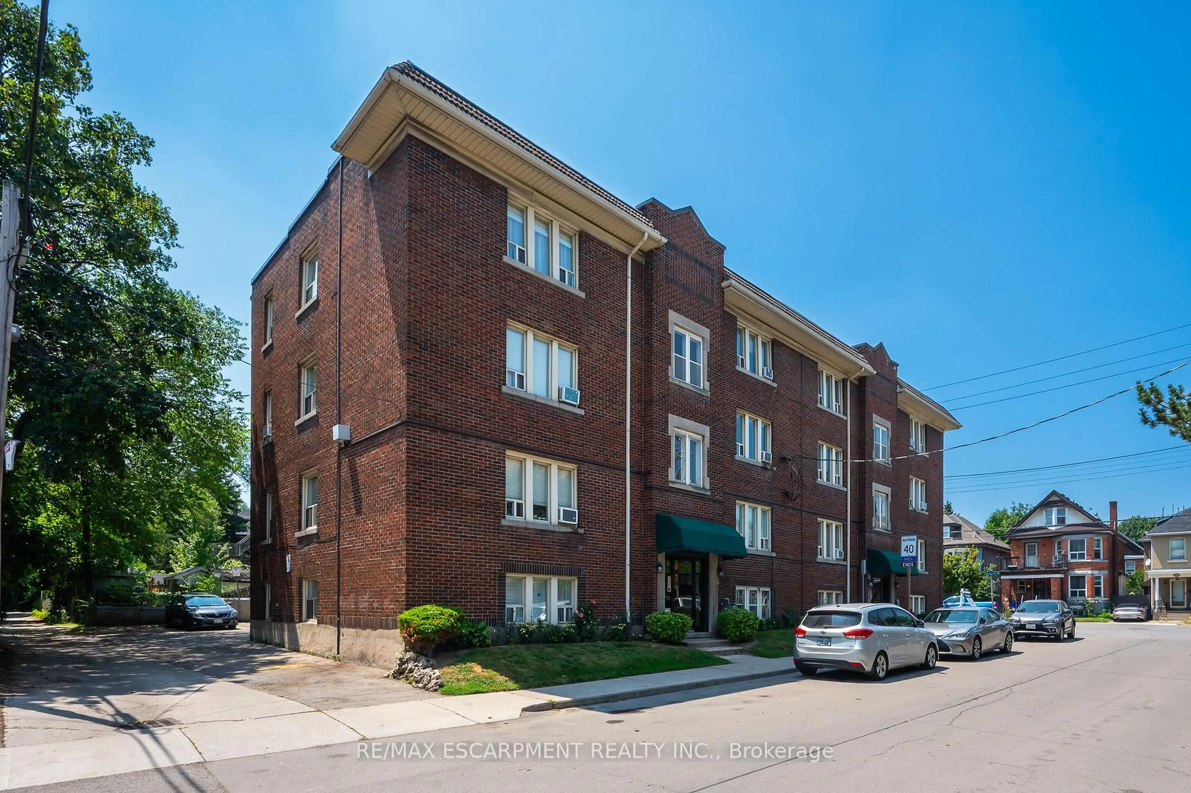 Home with brick exterior material, street for 6 Vineland Ave #22, Hamilton Ontario L8M 1R4