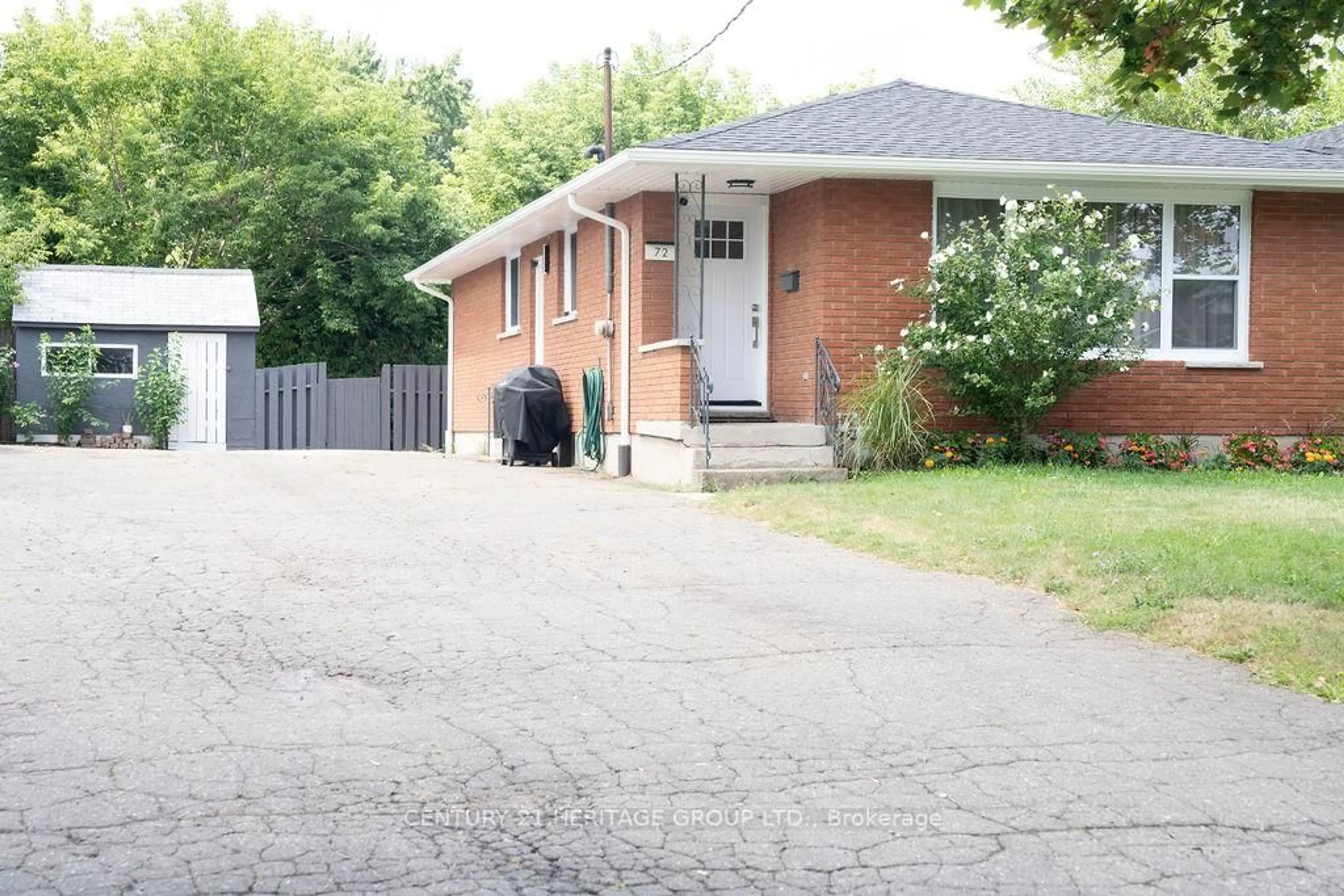 Unknown for 72 Ted St, St. Catharines Ontario L2N 1E5