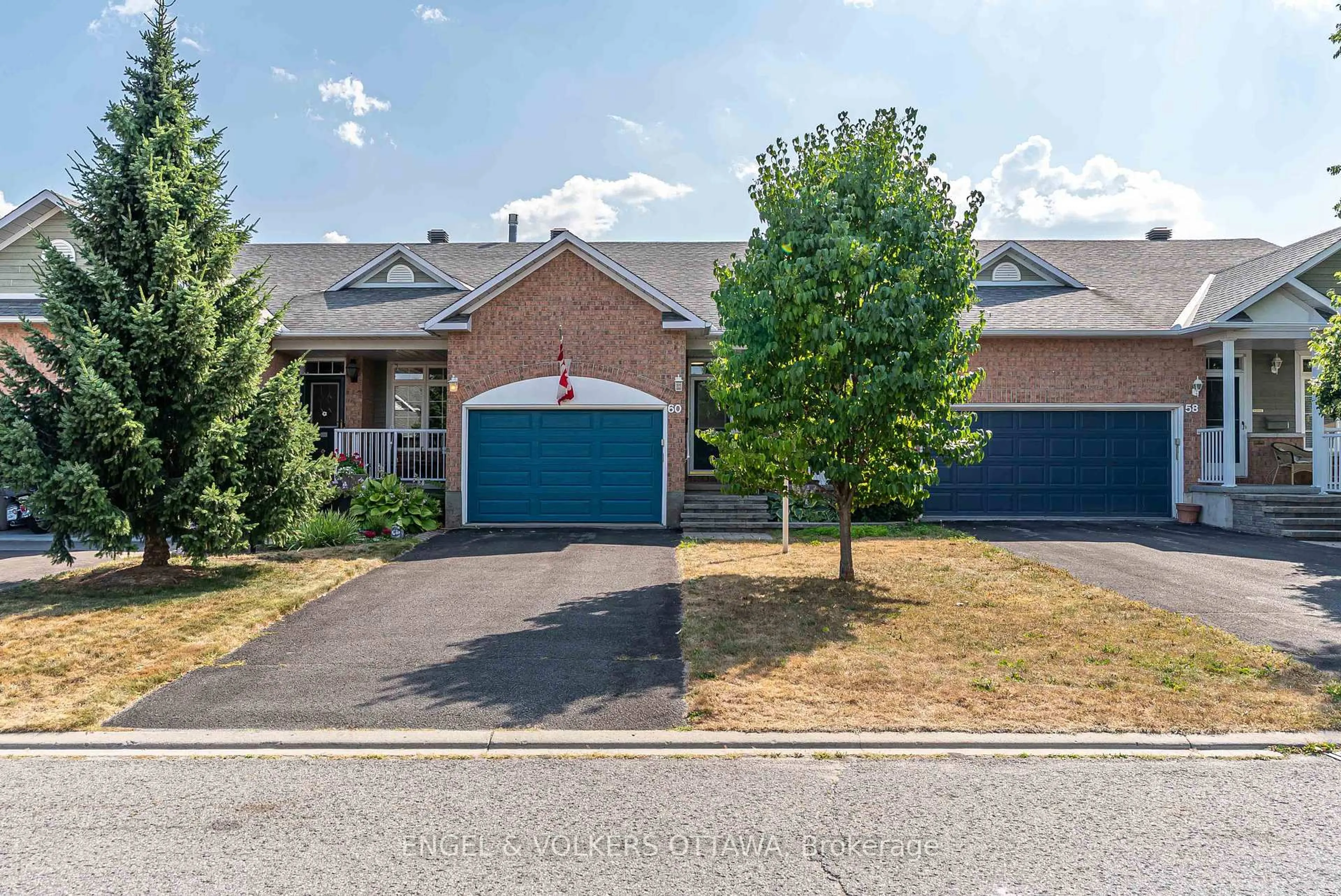 A pic from outside/outdoor area/front of a property/back of a property/a pic from drone, street for 60 Sable Run Dr, Ottawa Ontario K2S 1W7