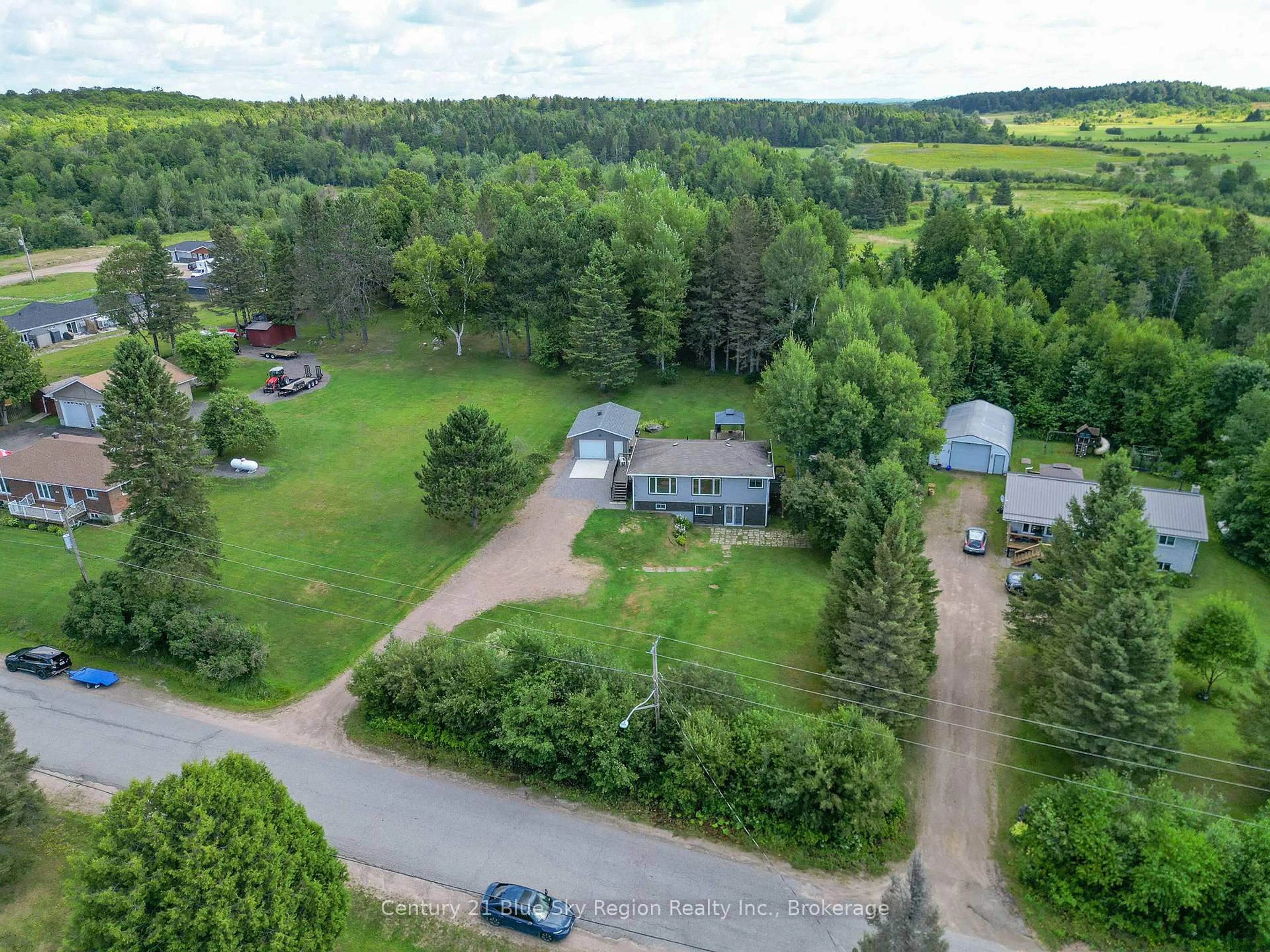 A pic from outside/outdoor area/front of a property/back of a property/a pic from drone, forest/trees view for 142 Gagnon St, Bonfield Ontario P0H 1E0