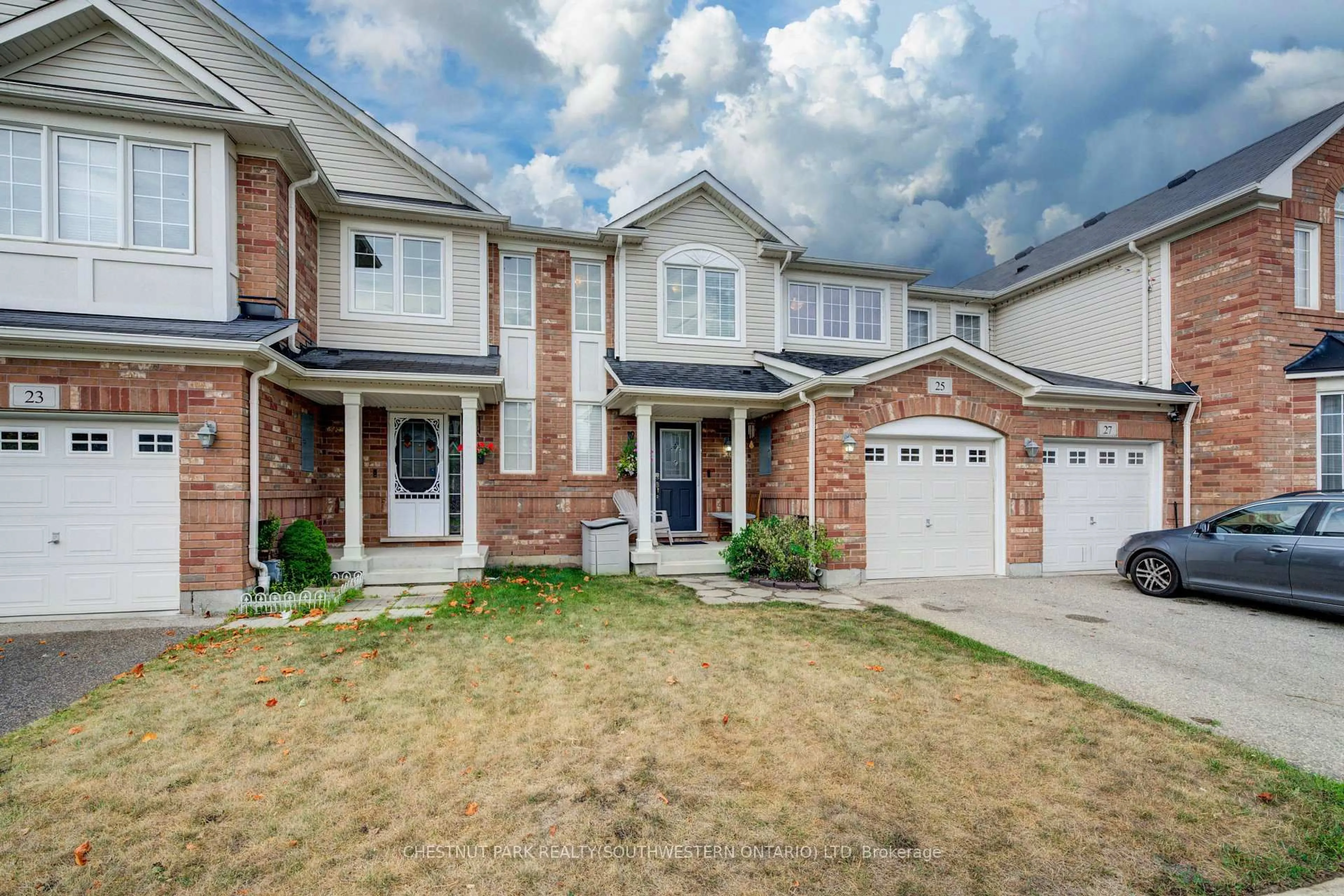 Home with brick exterior material, street for 25 Manhattan Circ, Cambridge Ontario N3C 0C4