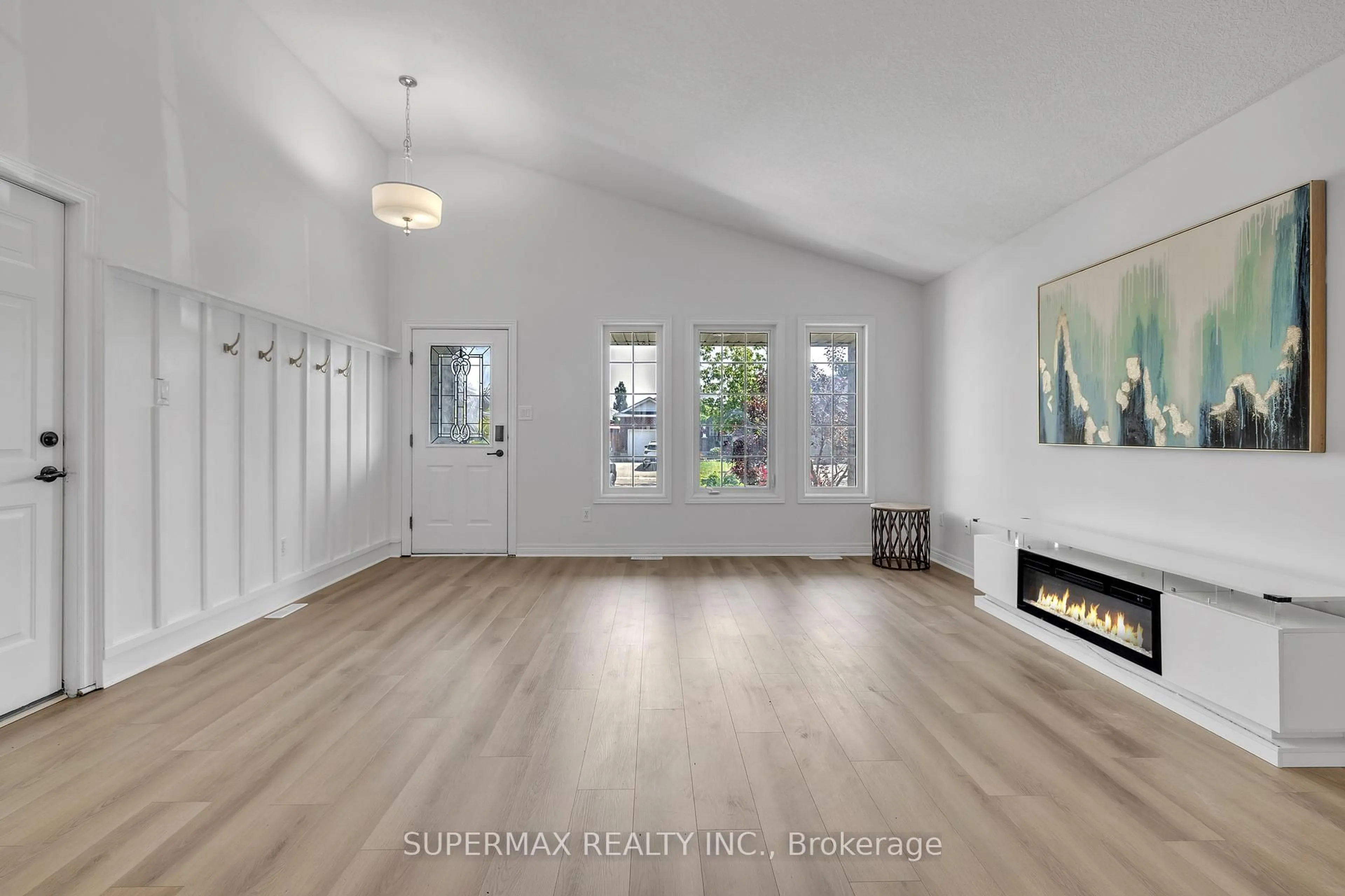 Unknown for 93 Hagerman Cres, St. Thomas Ontario N5R 6K3