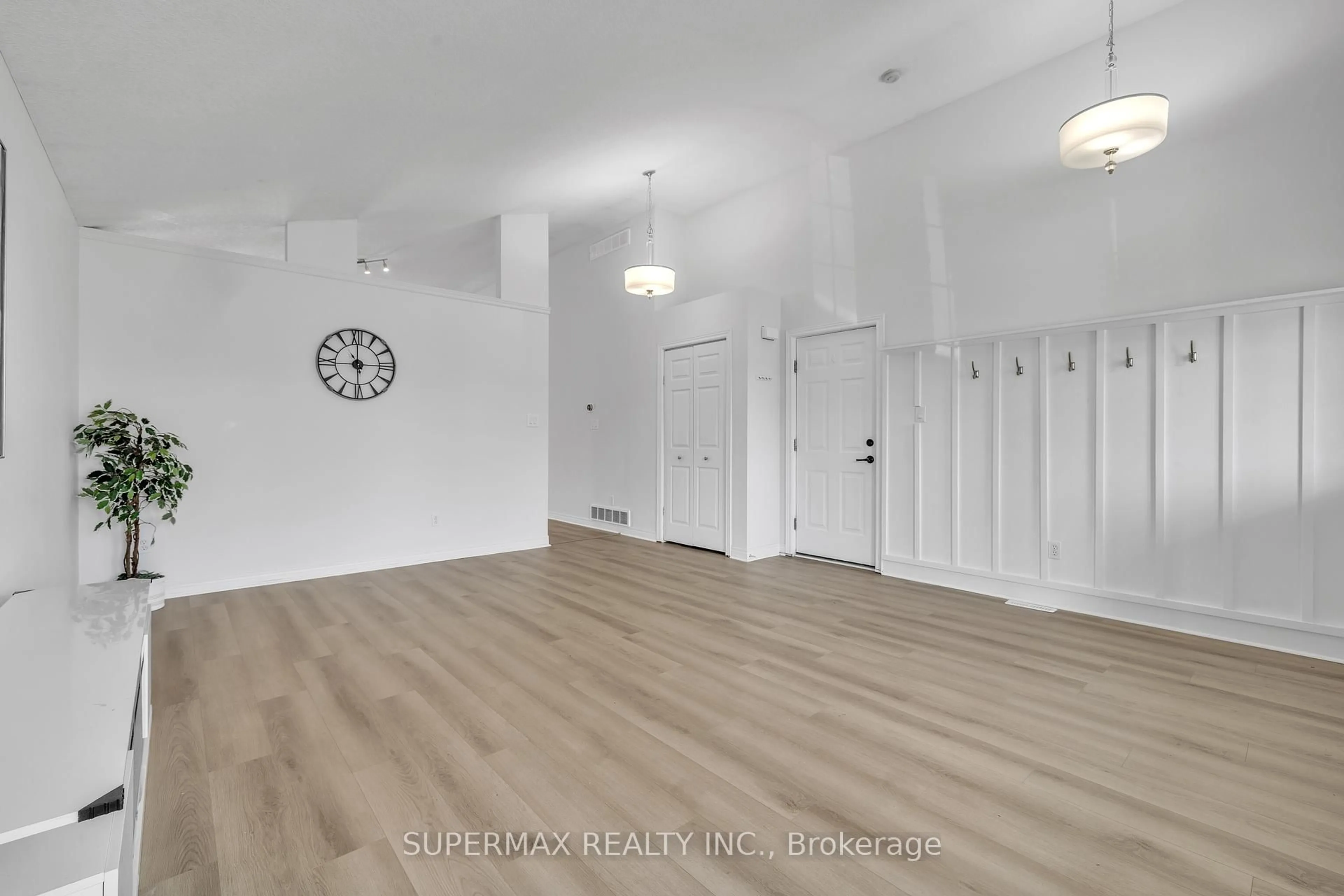 A pic of a room for 93 Hagerman Cres, St. Thomas Ontario N5R 6K3