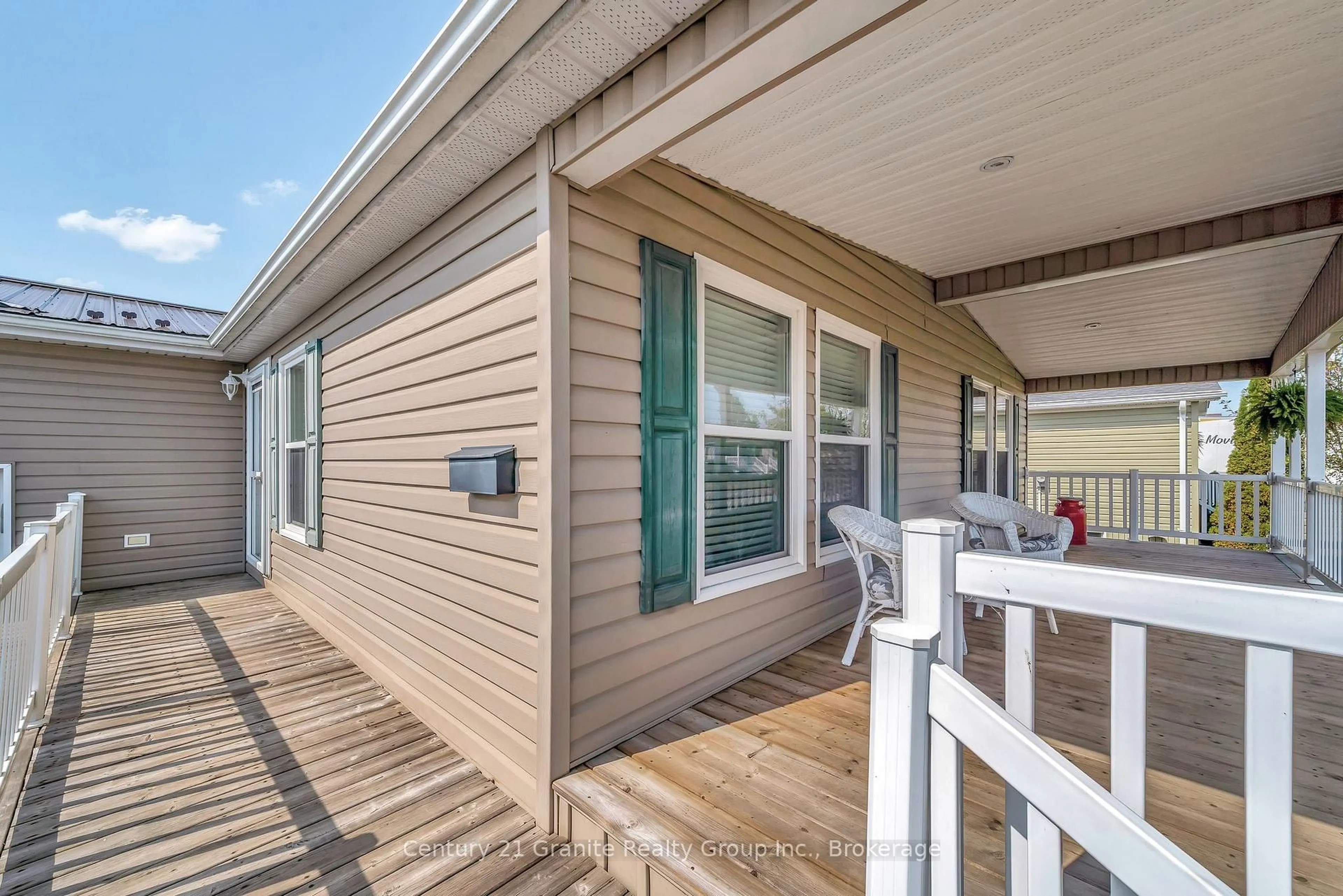 Home with vinyl exterior material, unknown for 58 Creekside Circ, Kawartha Lakes Ontario K0M 1L0