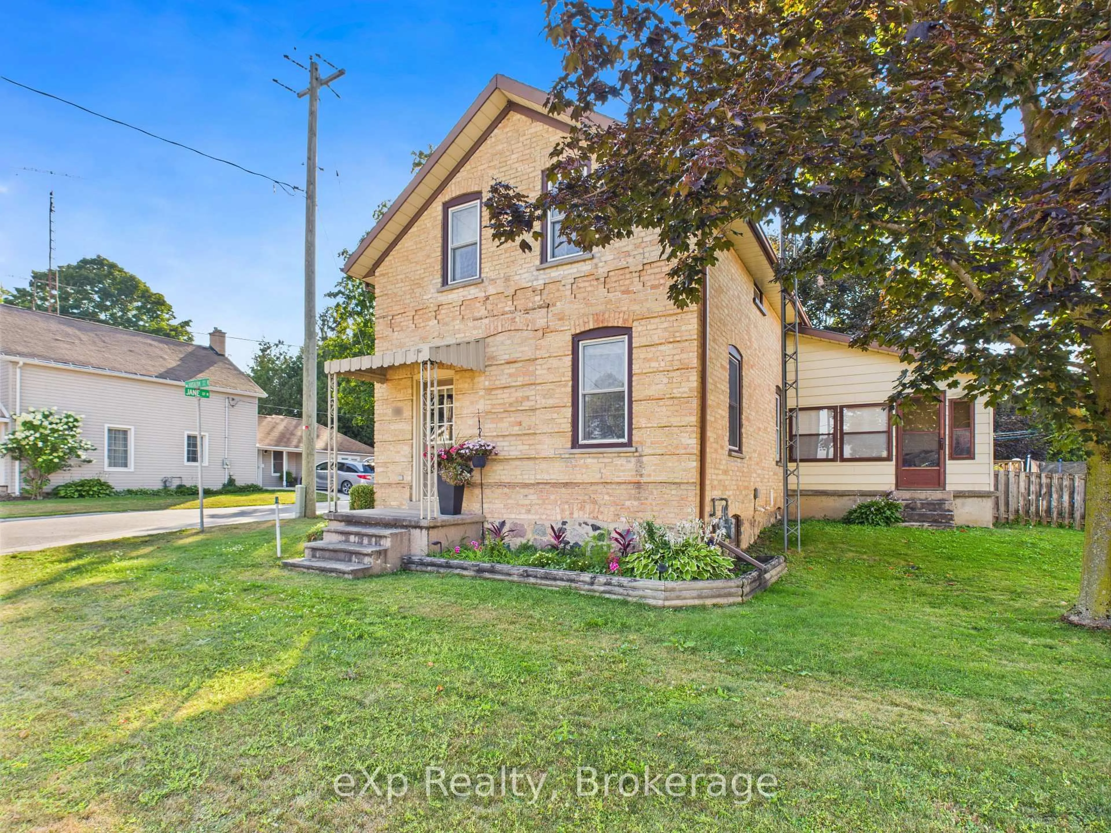 A pic from outside/outdoor area/front of a property/back of a property/a pic from drone, street for 56 Absalom St, South Bruce Ontario N0G 2J0