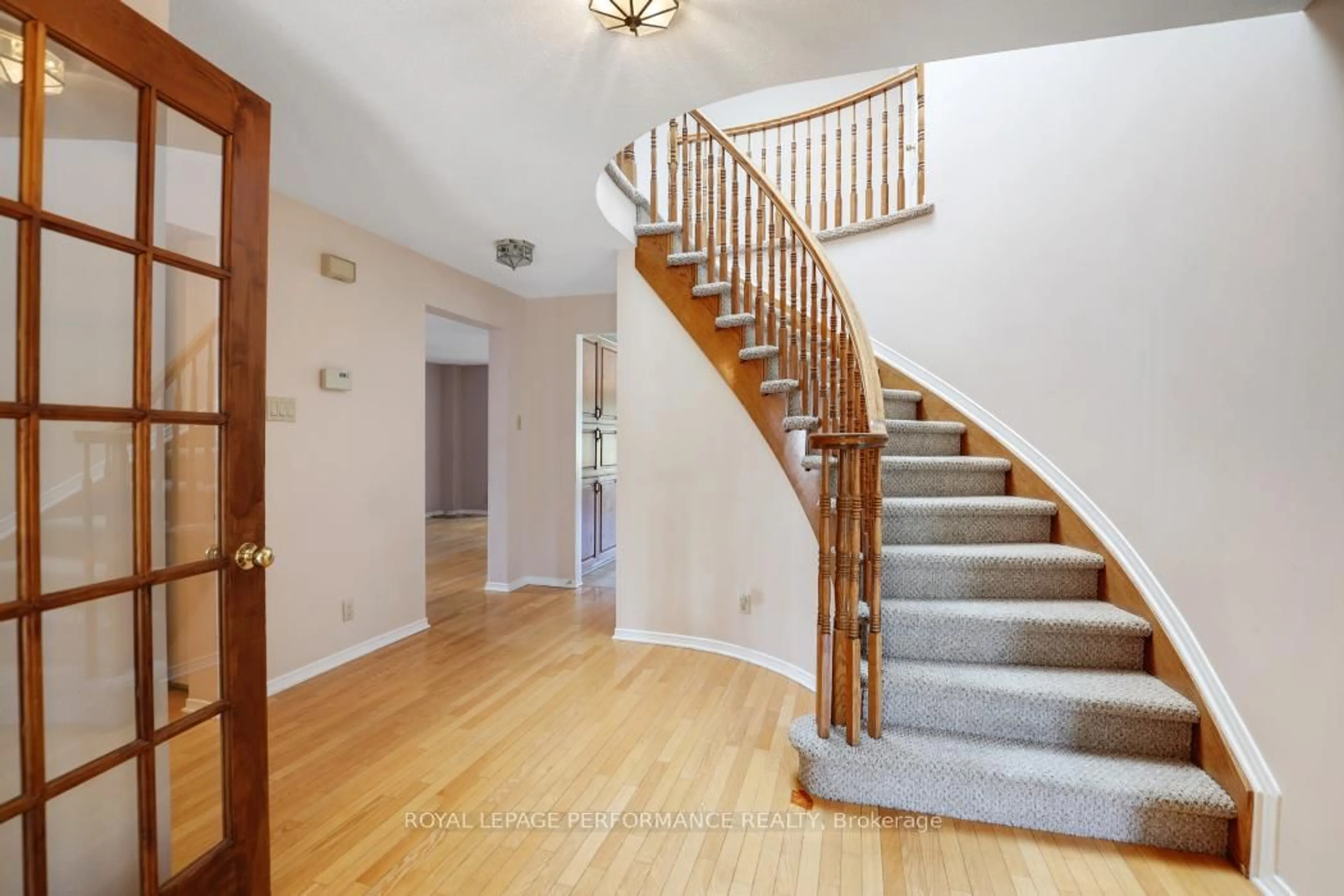 Unknown for 1870 Robinwood Pl, Ottawa Ontario K1C 6L7