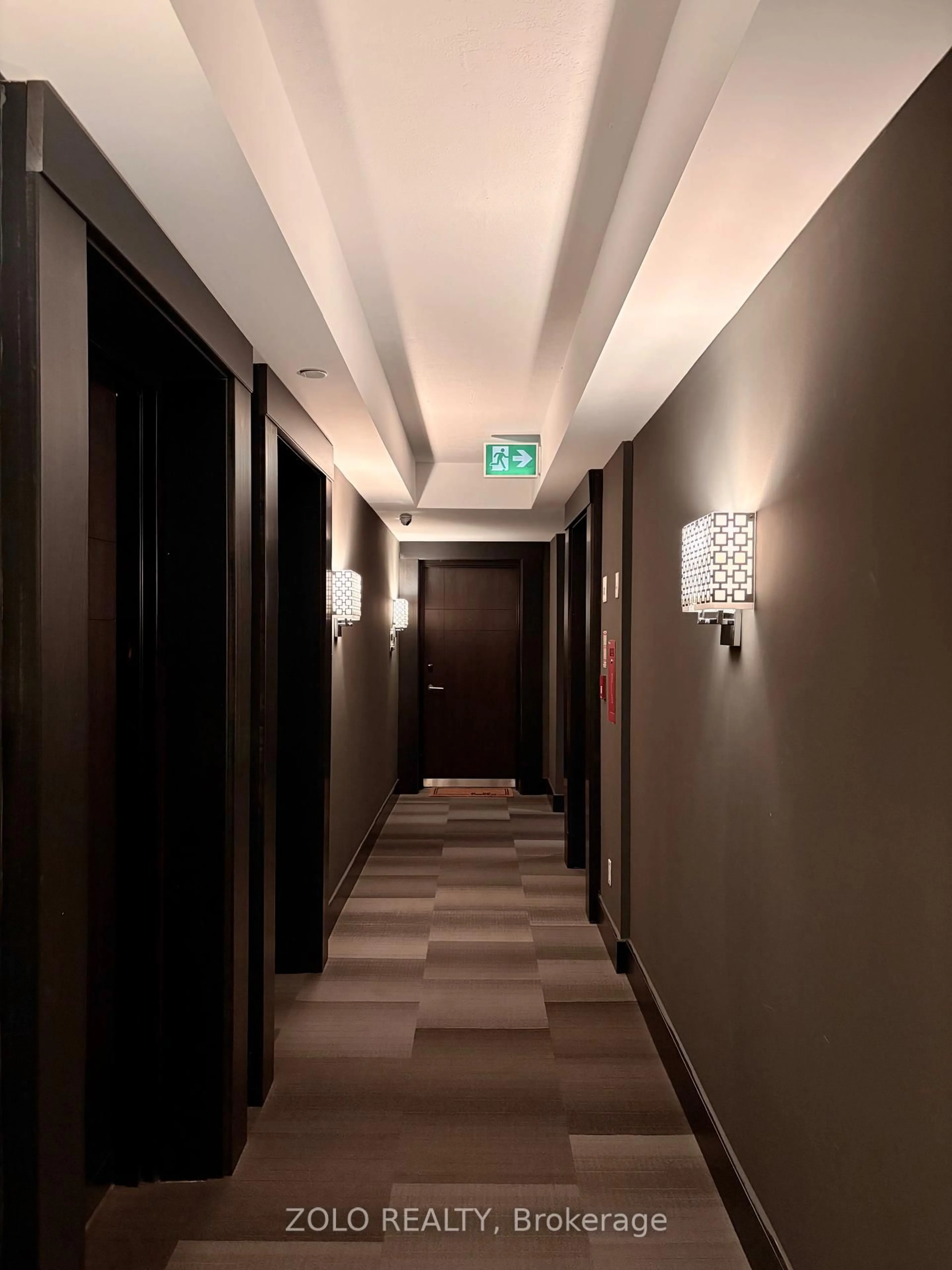 Indoor foyer for 330 Phillip St #S2301, Waterloo Ontario N2L 3W9