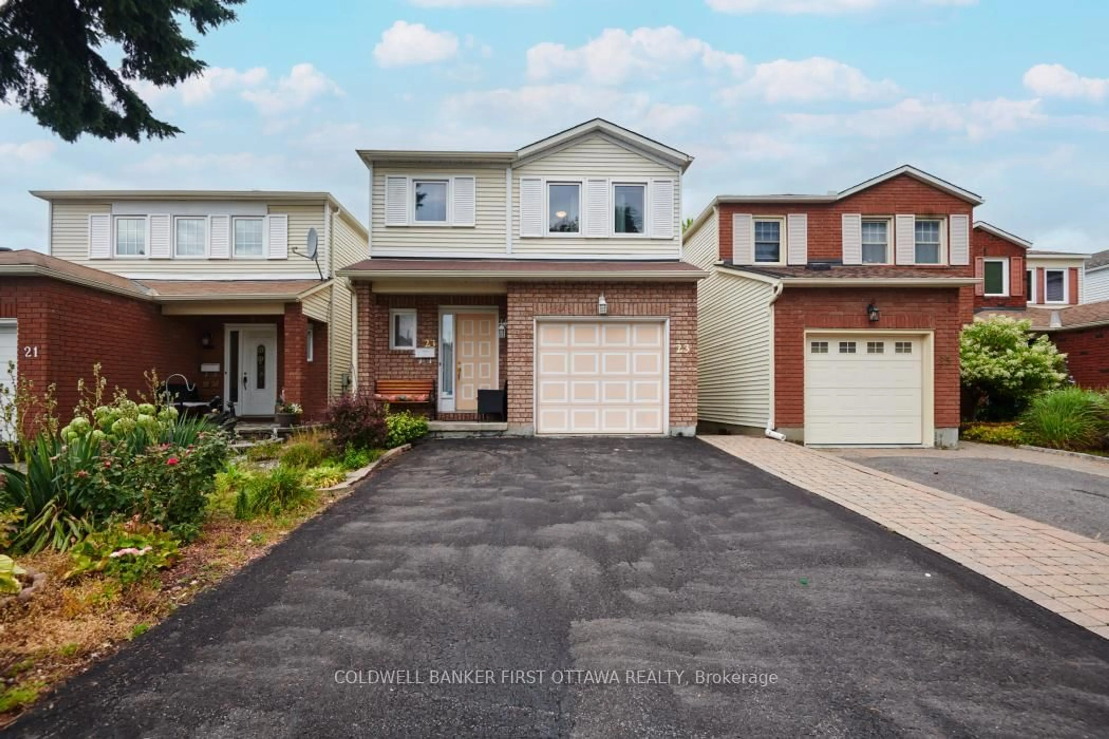 Unknown for 23 MANJU St, Ottawa Ontario K1G 4T9