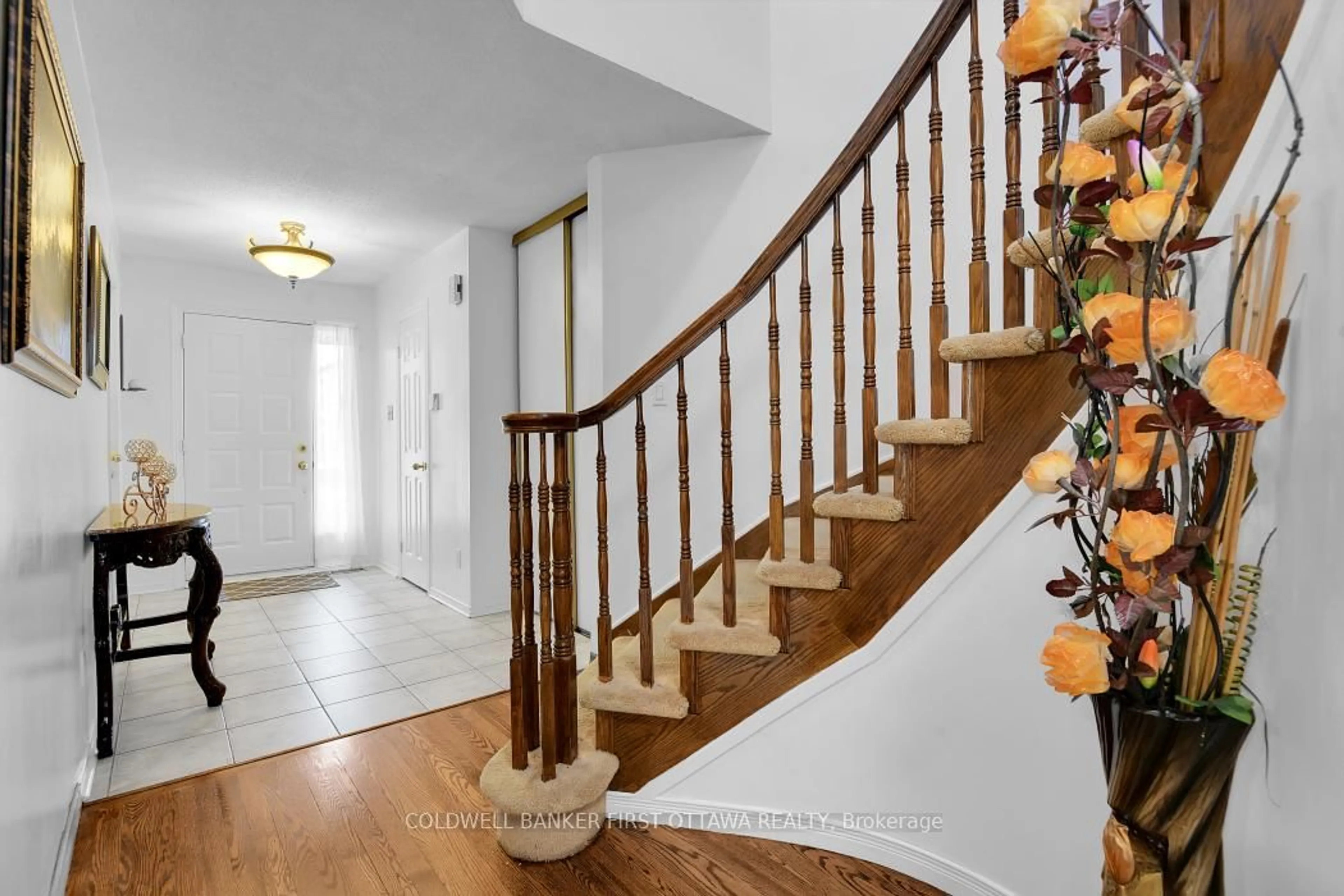 Unknown for 23 MANJU St, Ottawa Ontario K1G 4T9