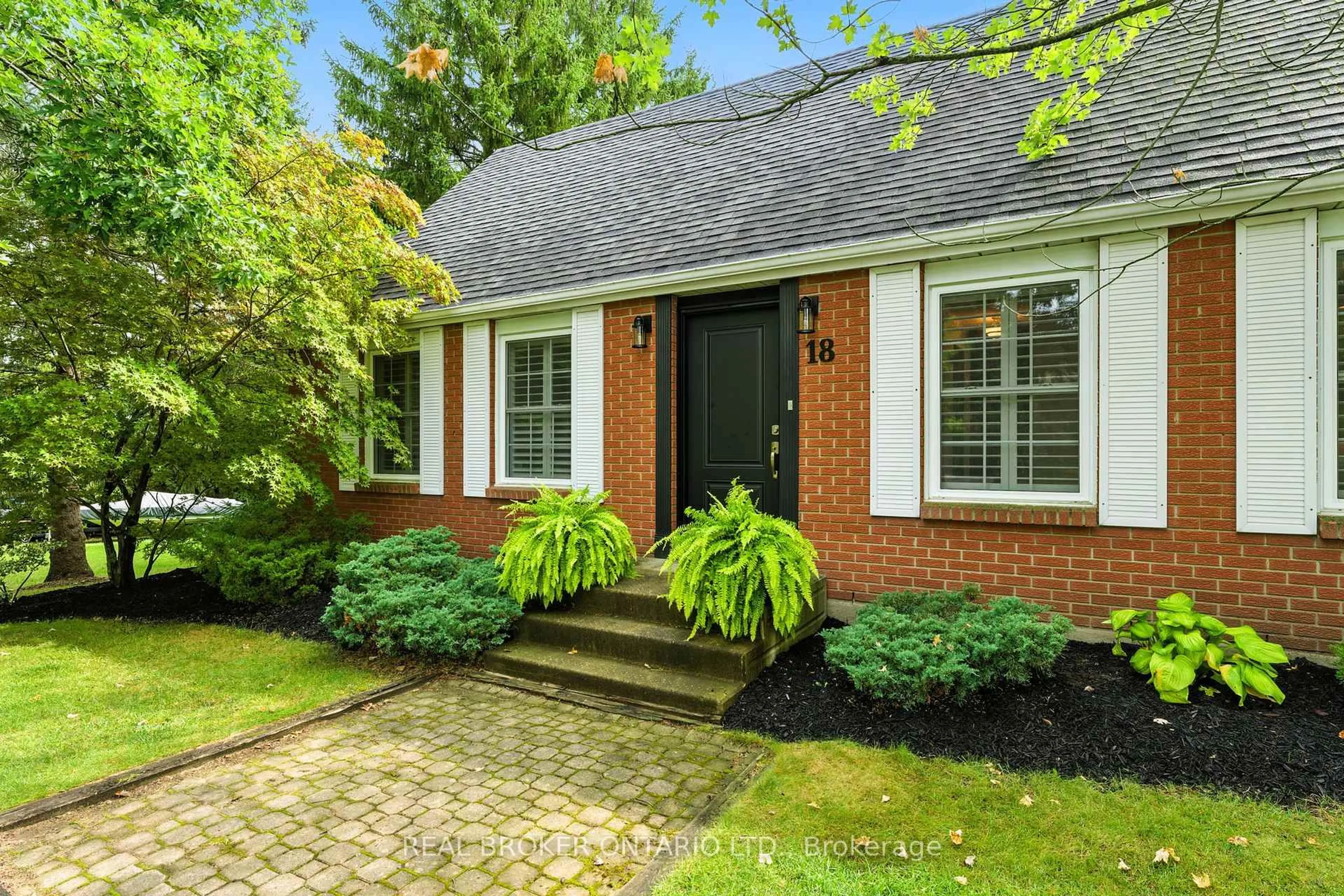 Home with brick exterior material, street for 18 Isabel Dr, Brant Ontario N3T 0L8