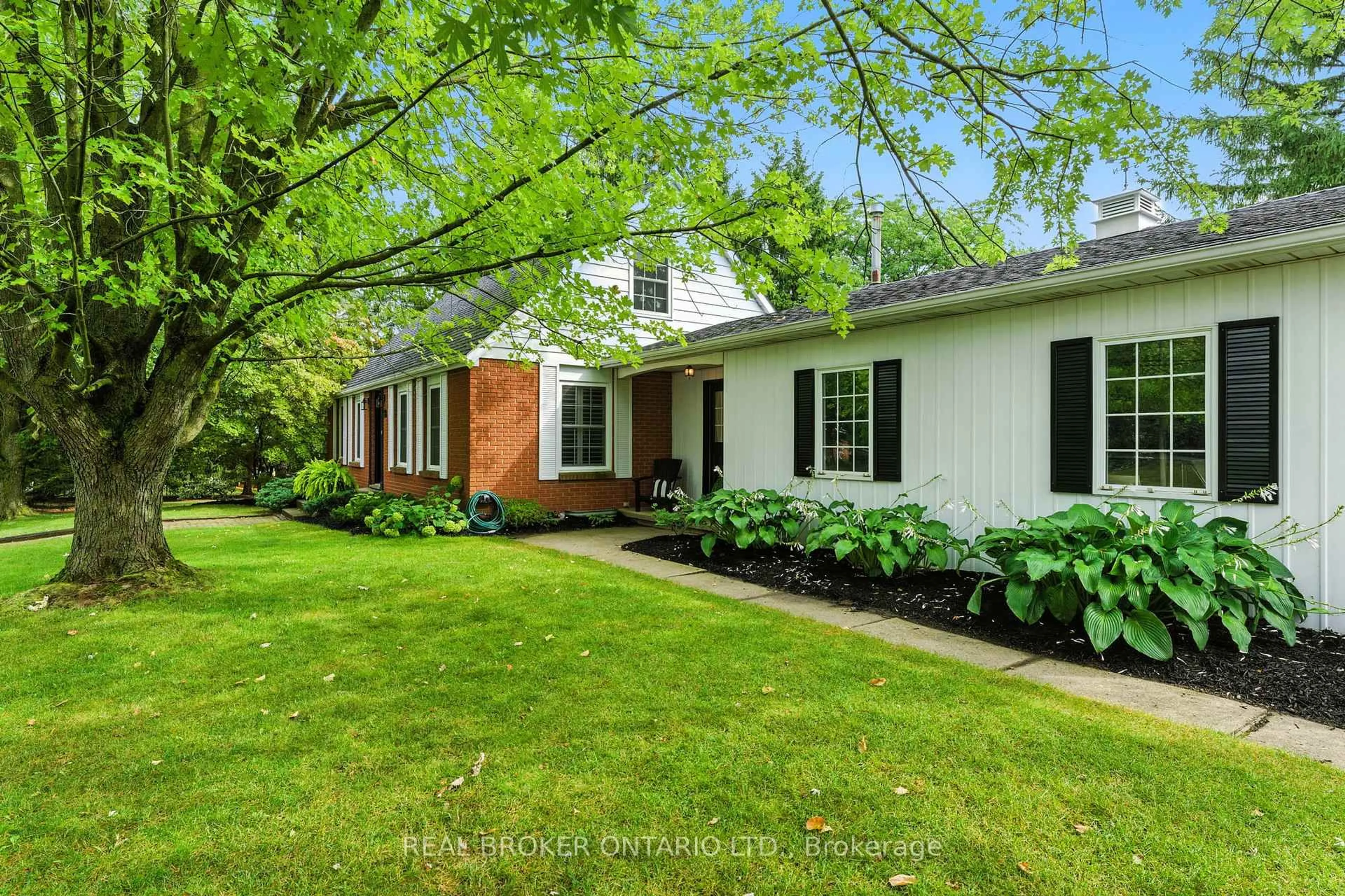 Home with brick exterior material, street for 18 Isabel Dr, Brant Ontario N3T 0L8