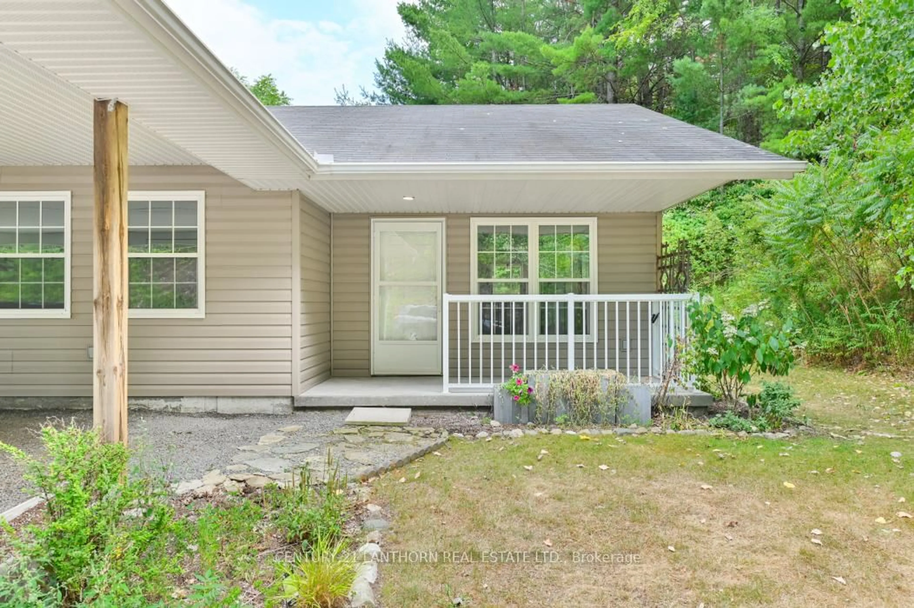 Unknown for 494 Metcalf St #14, Tweed Ontario K0K 3J0