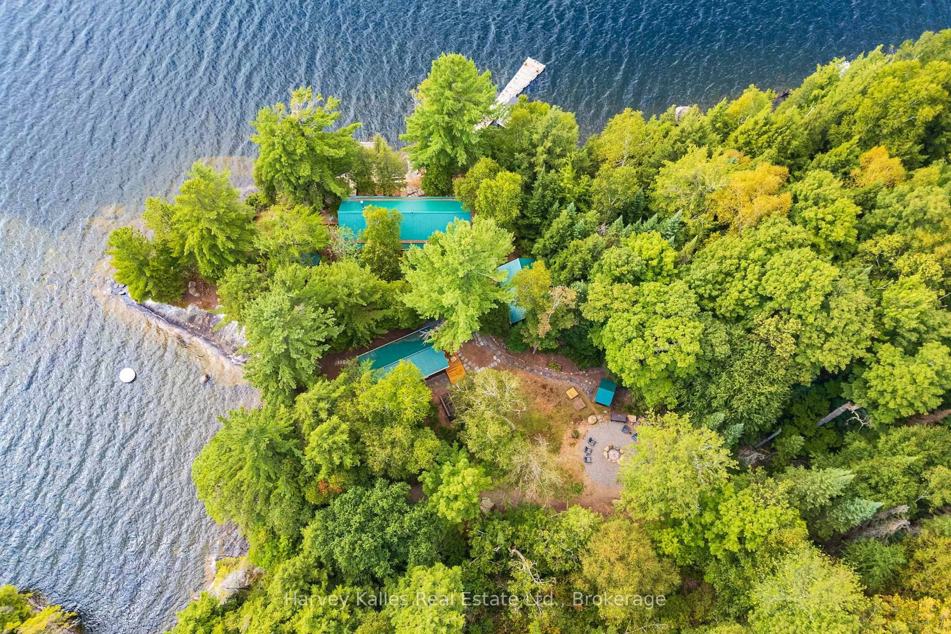 A pic from outside/outdoor area/front of a property/back of a property/a pic from drone, water/lake/river/ocean view for 19750 Kawagama Big Trout Island, Dysart et al Ontario P0A 1E0
