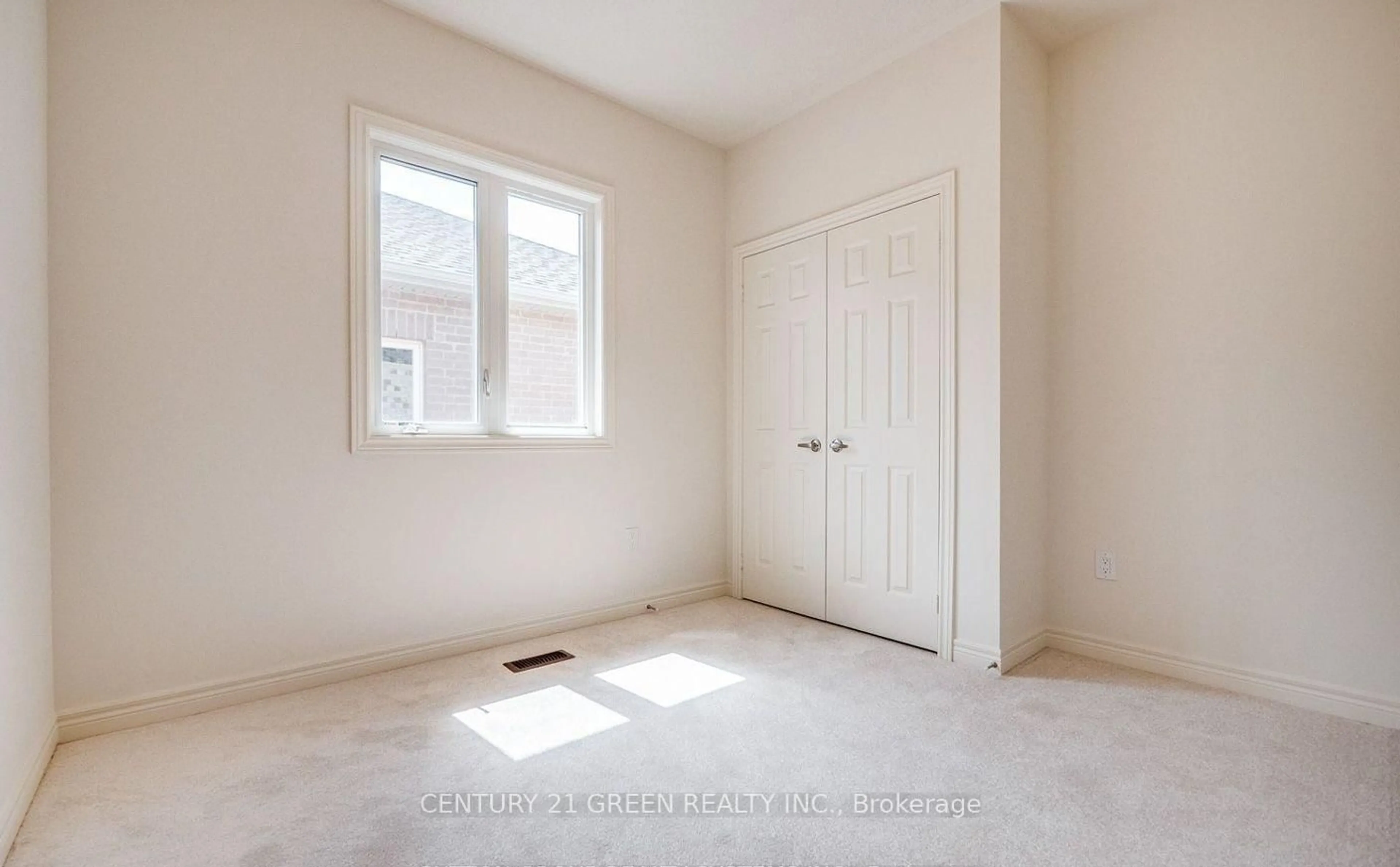 A pic of a room for 59 Hager Crk Terr, Hamilton Ontario L8B 1Z3
