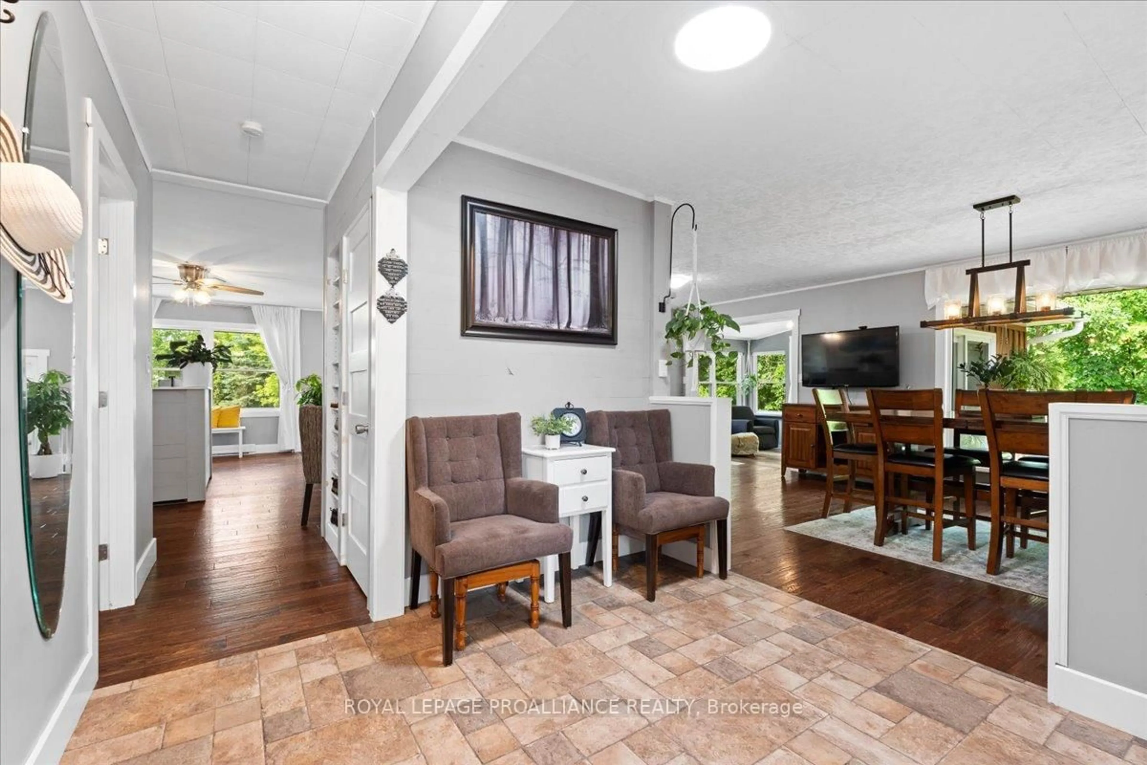 Unknown for 122 Spring St, Tweed Ontario K0K 3J0