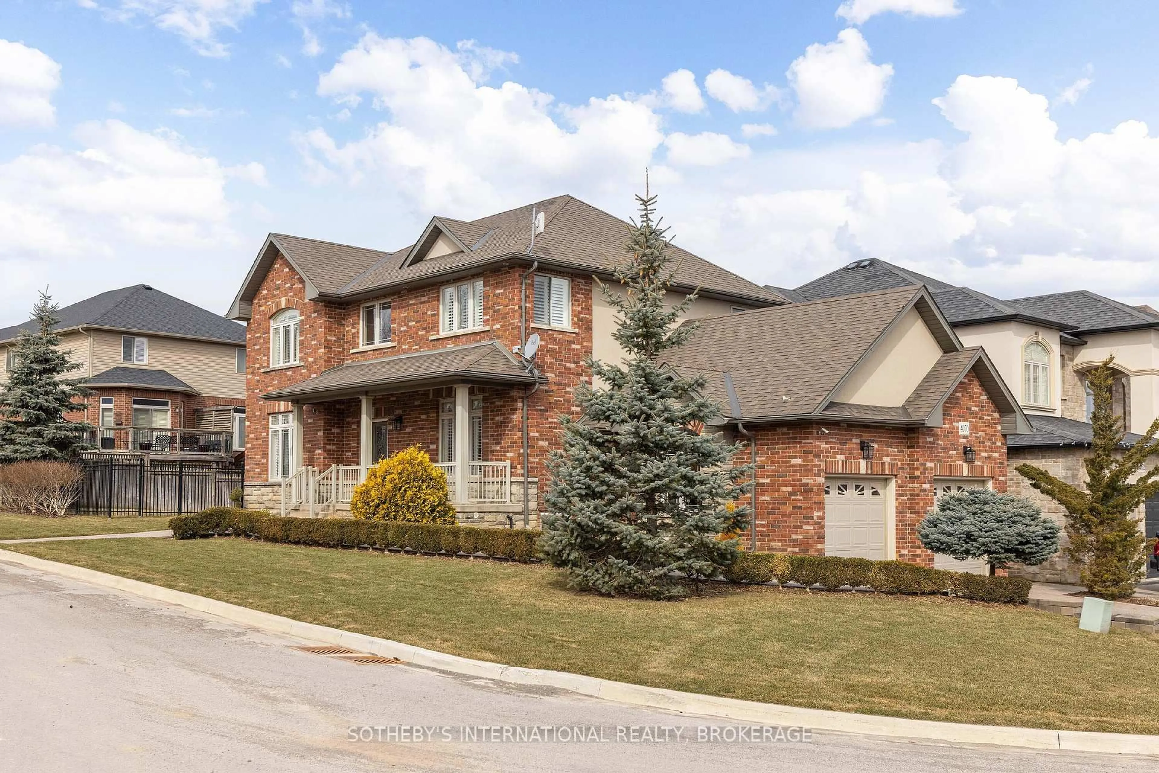 Home with brick exterior material, street for 4070 Stadelbauer Dr, Lincoln Ontario L0R 1B7