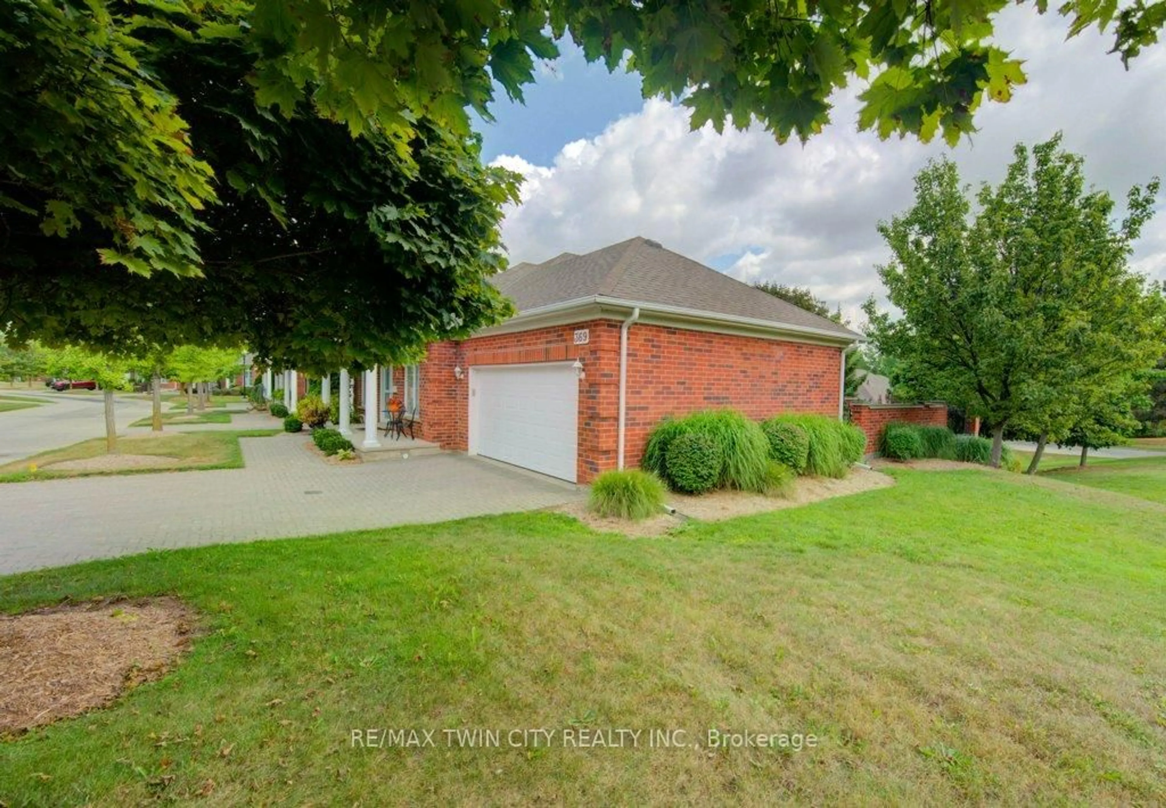 Unknown for 369 George St #3, Cambridge Ontario N1S 4X7