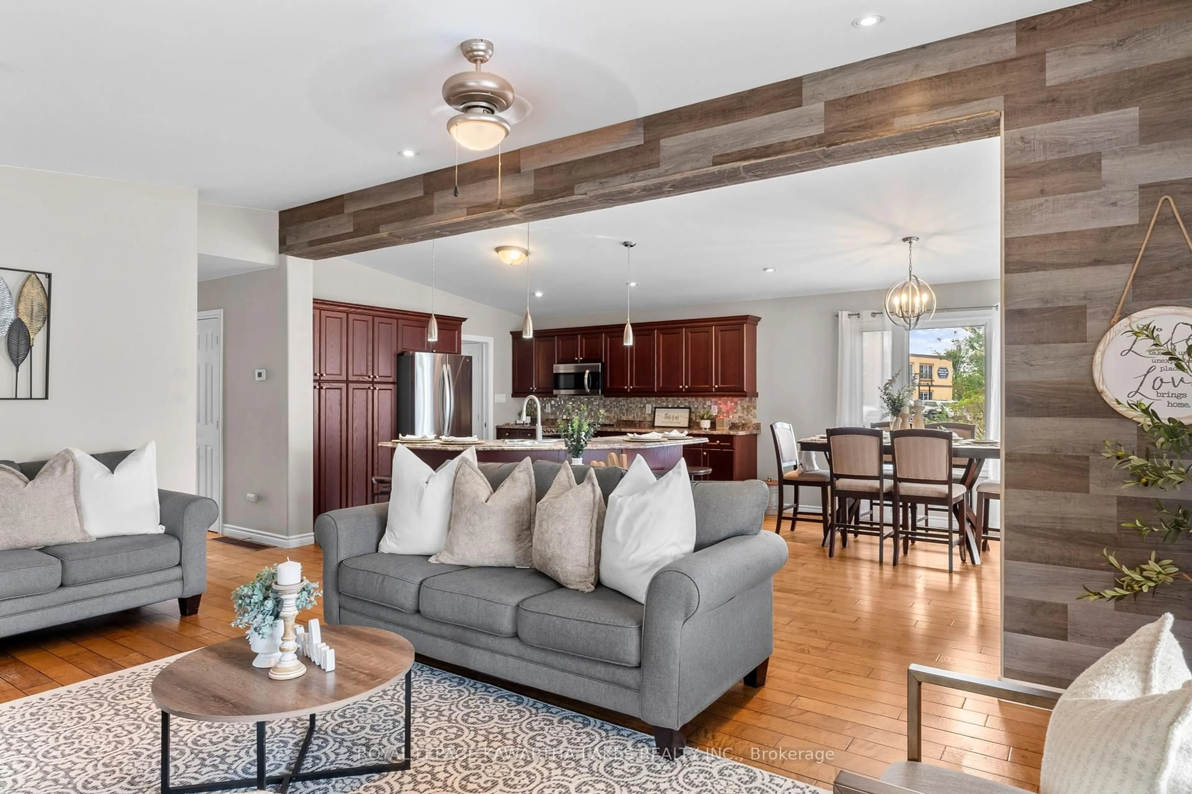 Living room with furniture, wood/laminate floor for 95 Lindsay St, Kawartha Lakes Ontario K0M 1N0