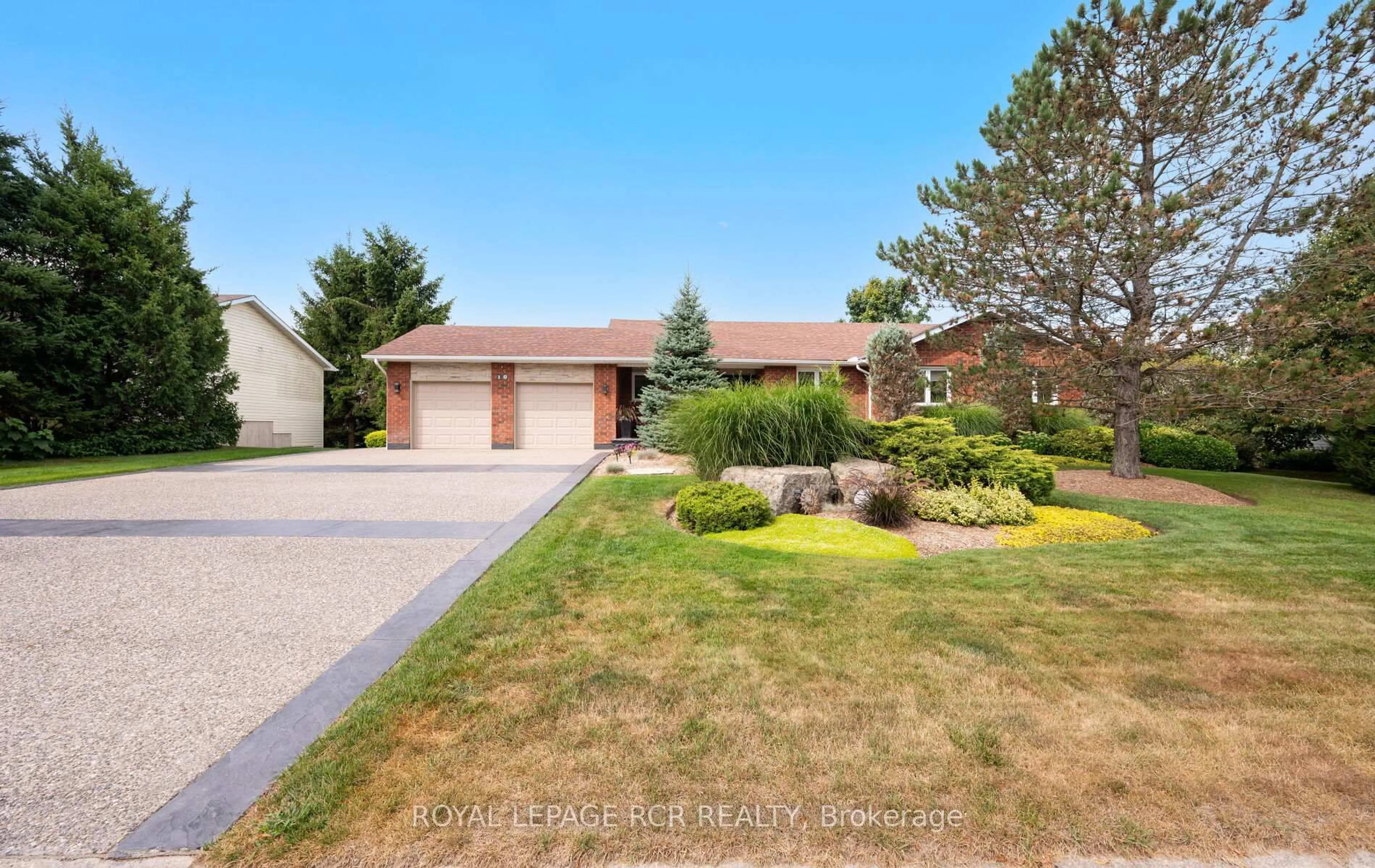 Unknown for 10 Peter St, Amaranth Ontario L9W 5Z1