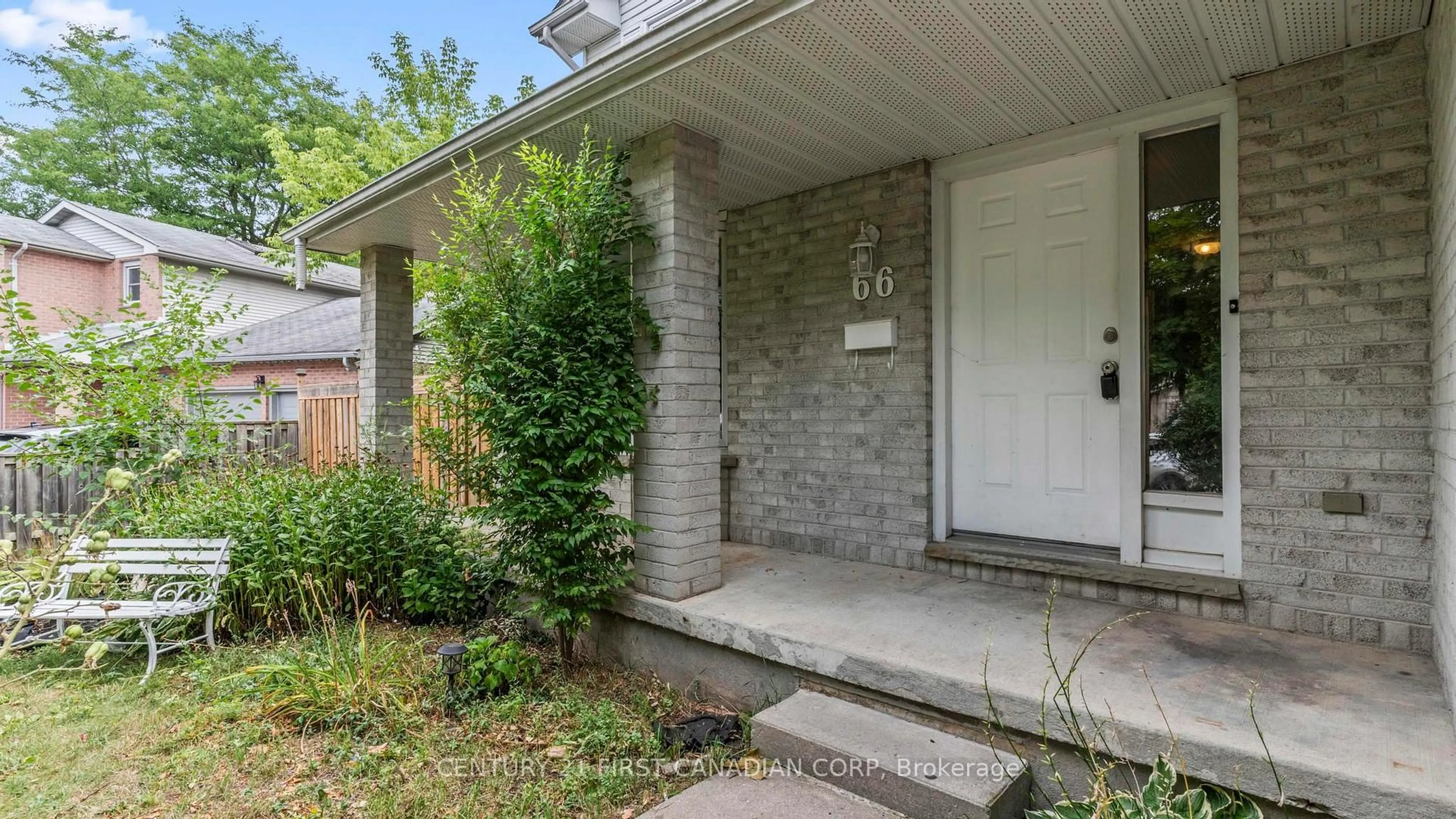 Home with brick exterior material, street for 66 Benedict Crt, London East Ontario N5Y 5H6