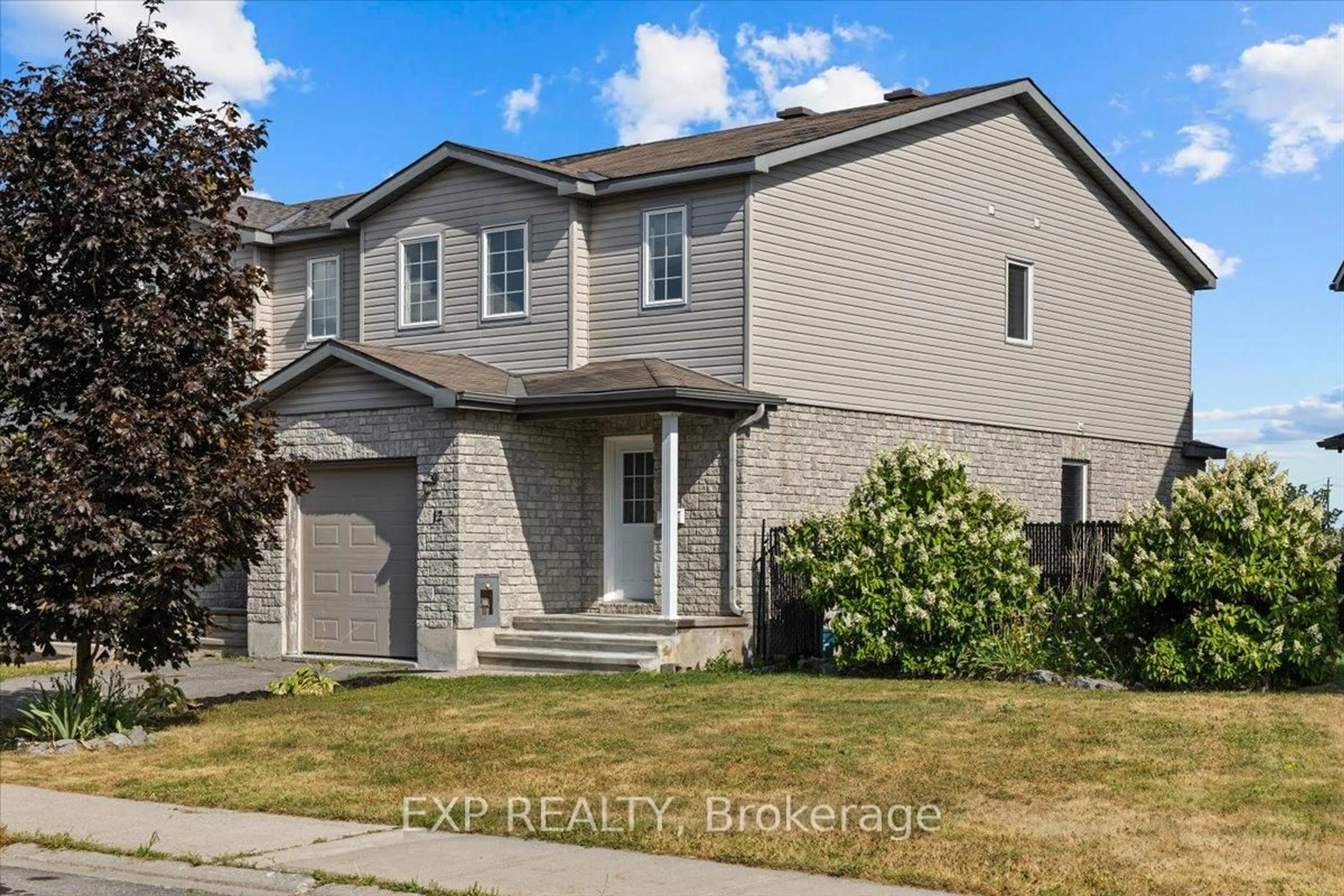 A pic from outside/outdoor area/front of a property/back of a property/a pic from drone, street for 12 John Findlay Terr, Arnprior Ontario K7S 3Z3